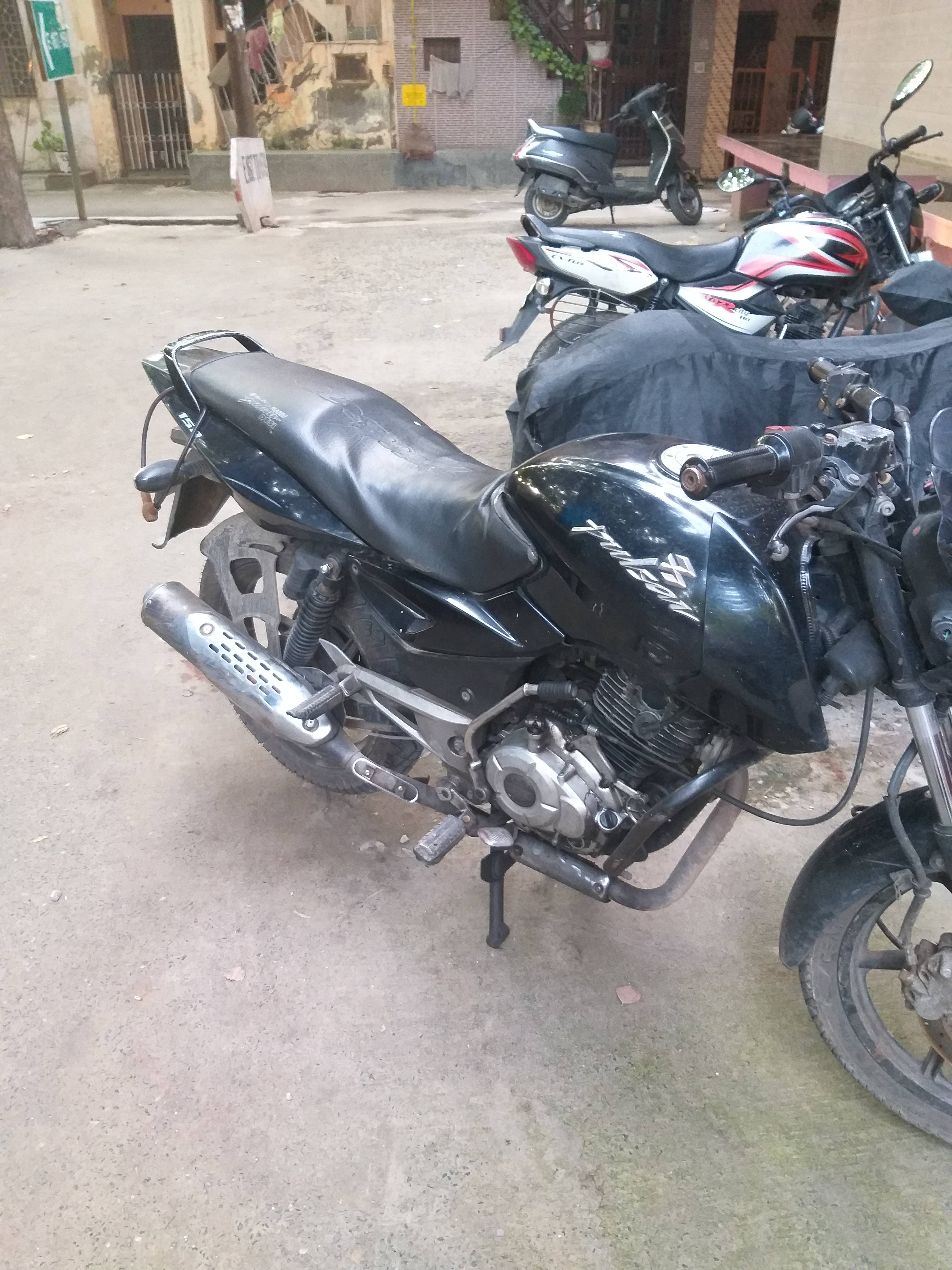 Bajaj Pulsar 150 ABS