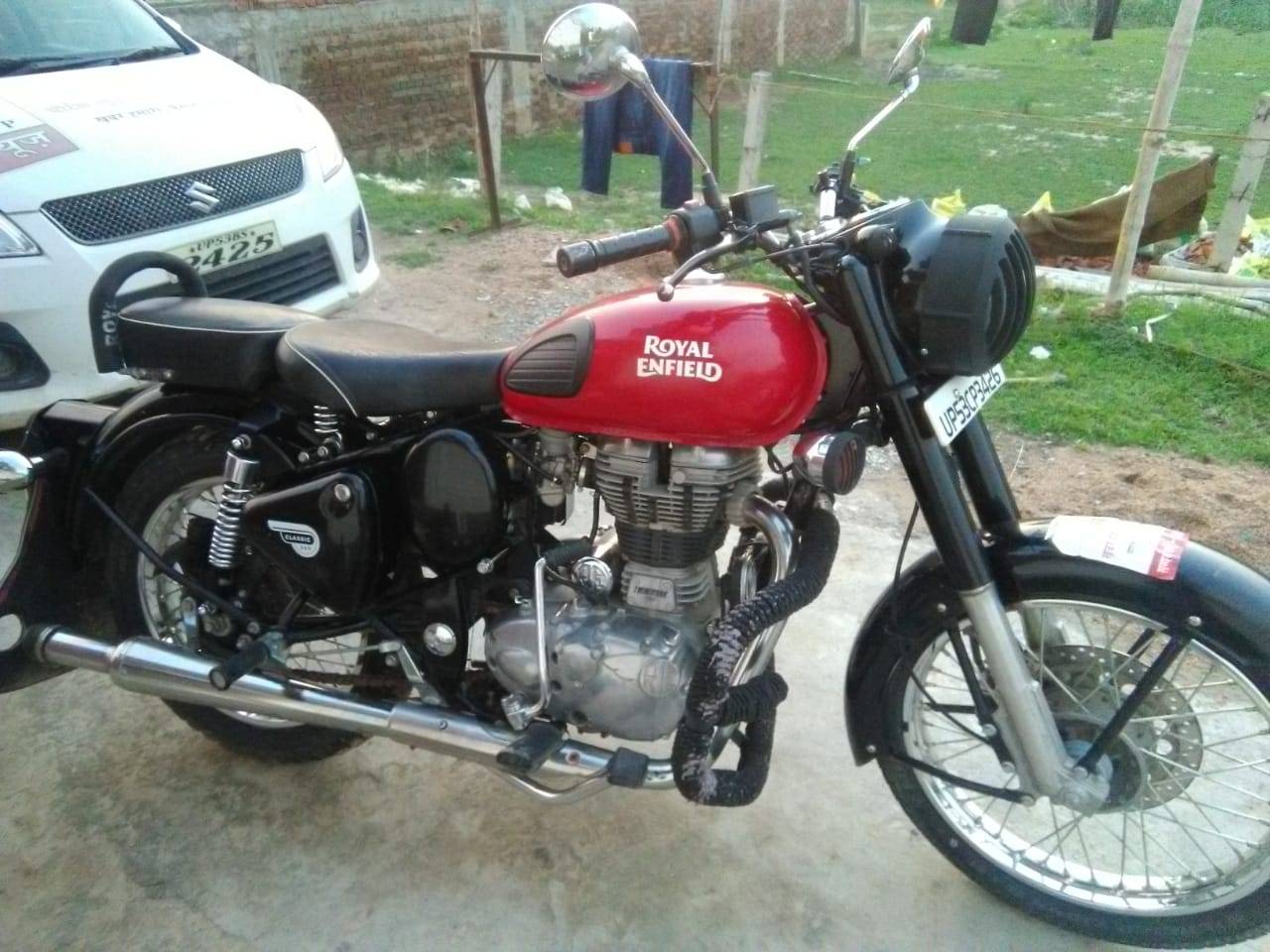 Royal Enfield Classic 350 Redditch Edition