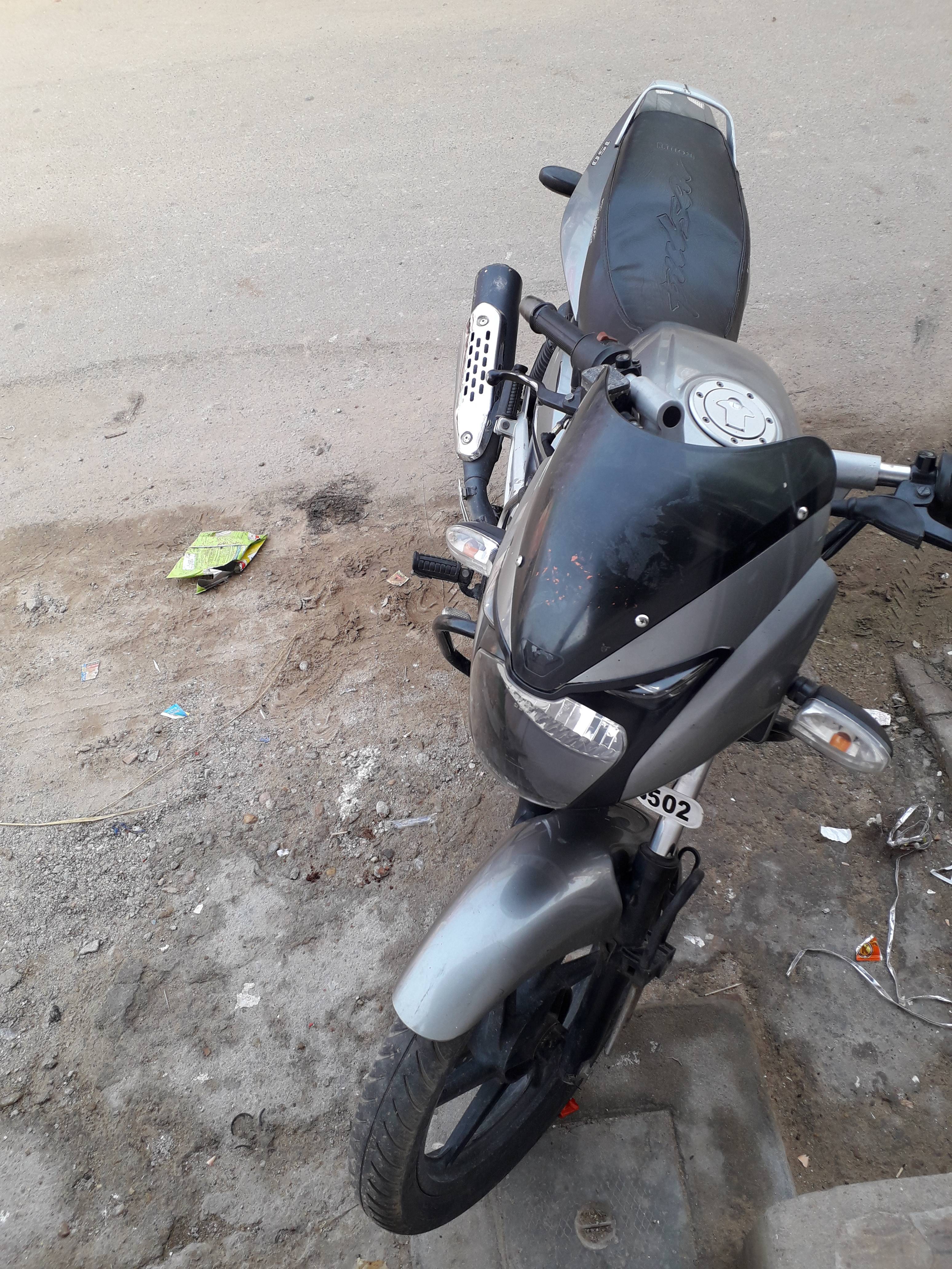 Bajaj Pulsar 180 ABS