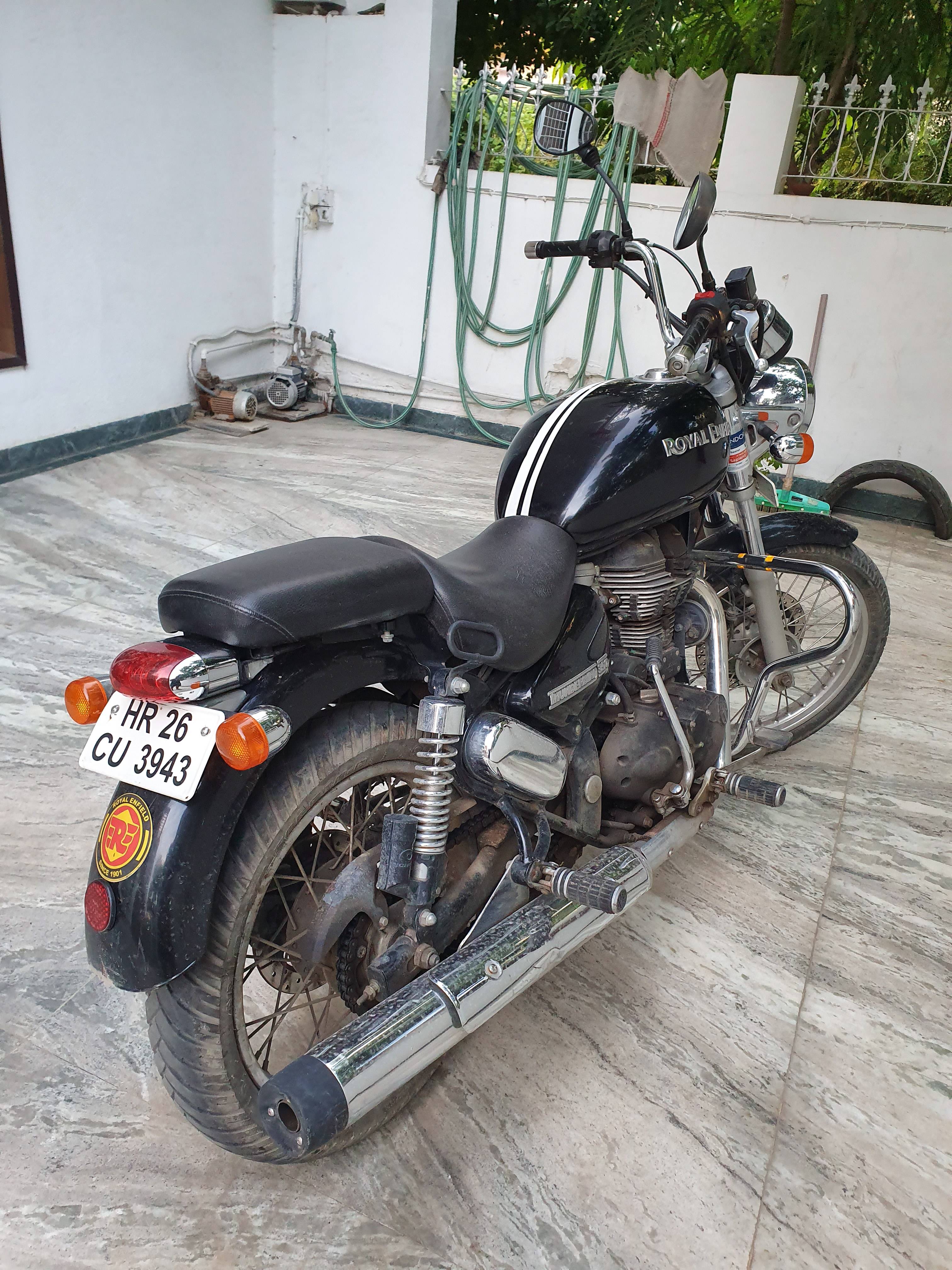 Royal Enfield Thunderbird 350 STD