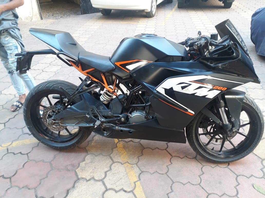 KTM RC 200 STD