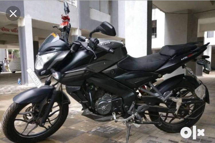 Bajaj Pulsar NS160 STD