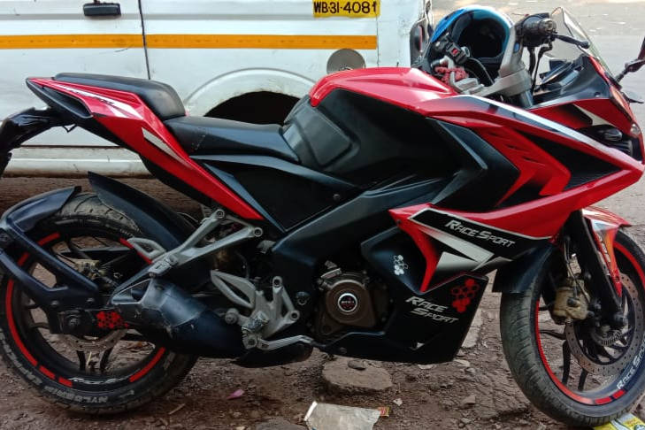 Bajaj Pulsar RS200 ABS