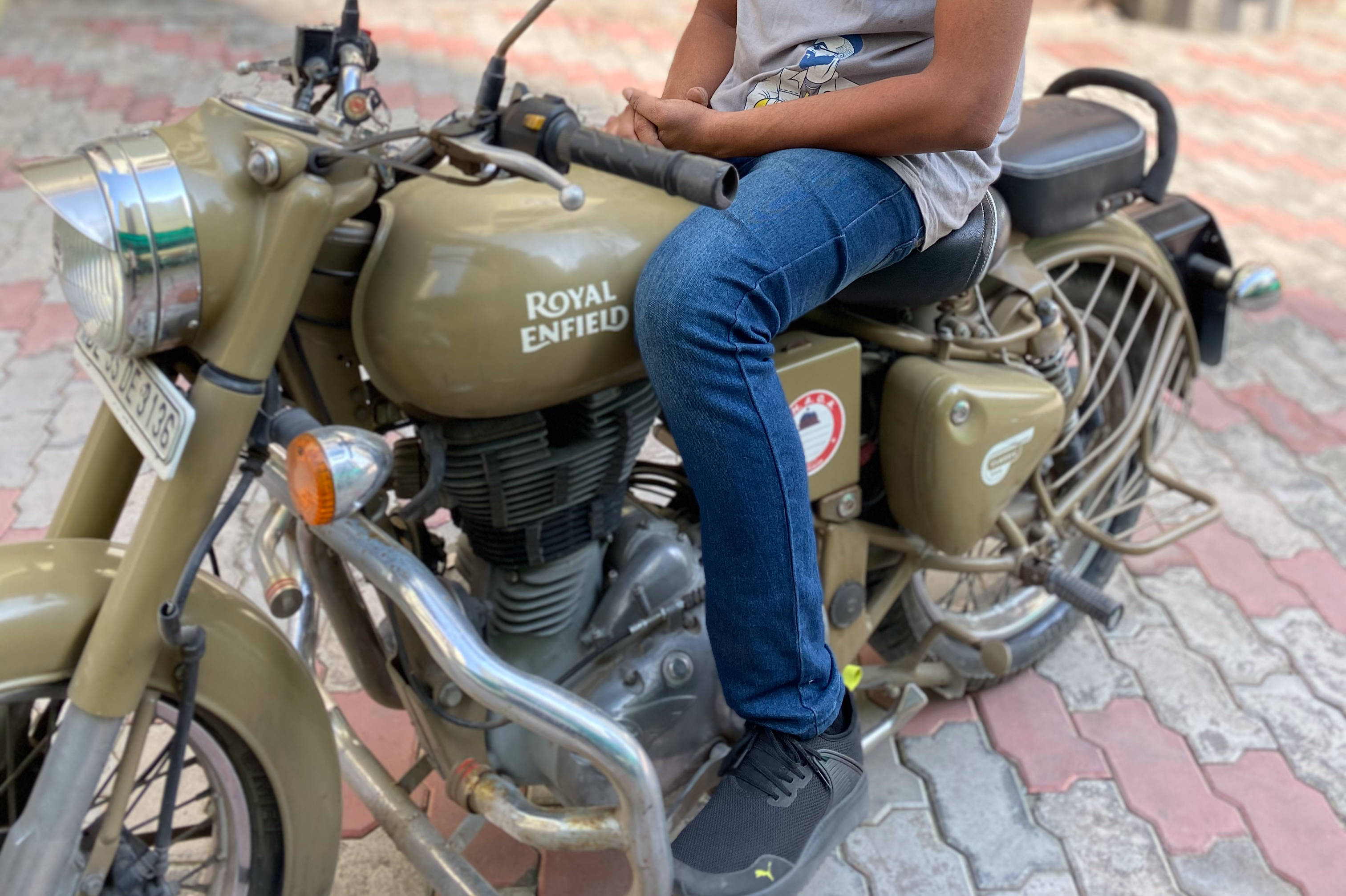 Royal Enfield Classic 500 Desert Storm