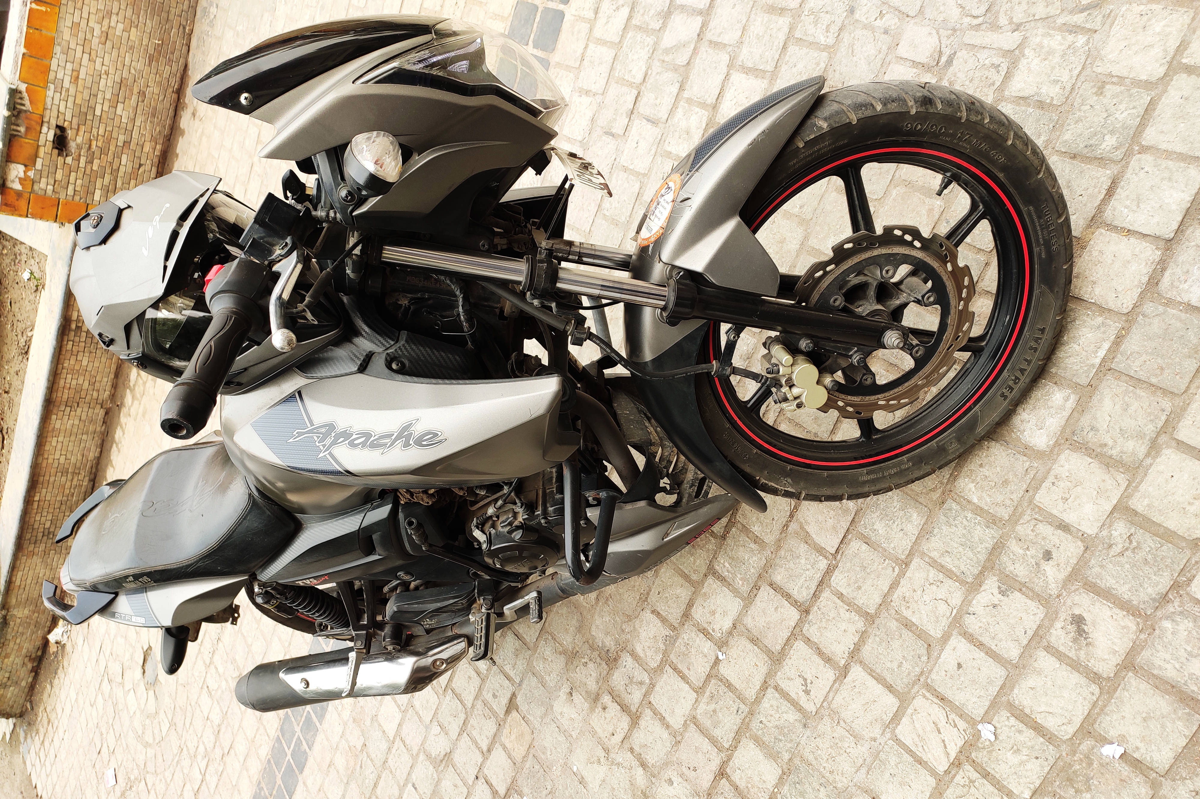 2015 TVS Apache RTR 160 Dual Disc