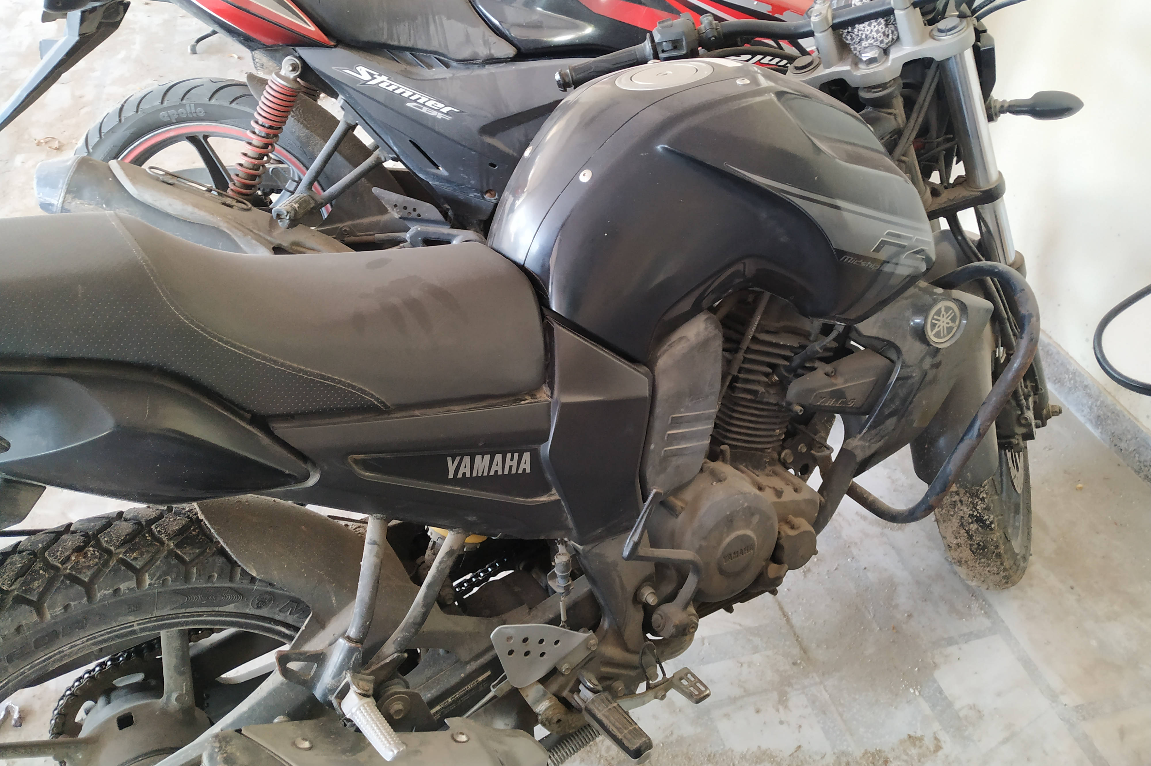 Yamaha FZ STD