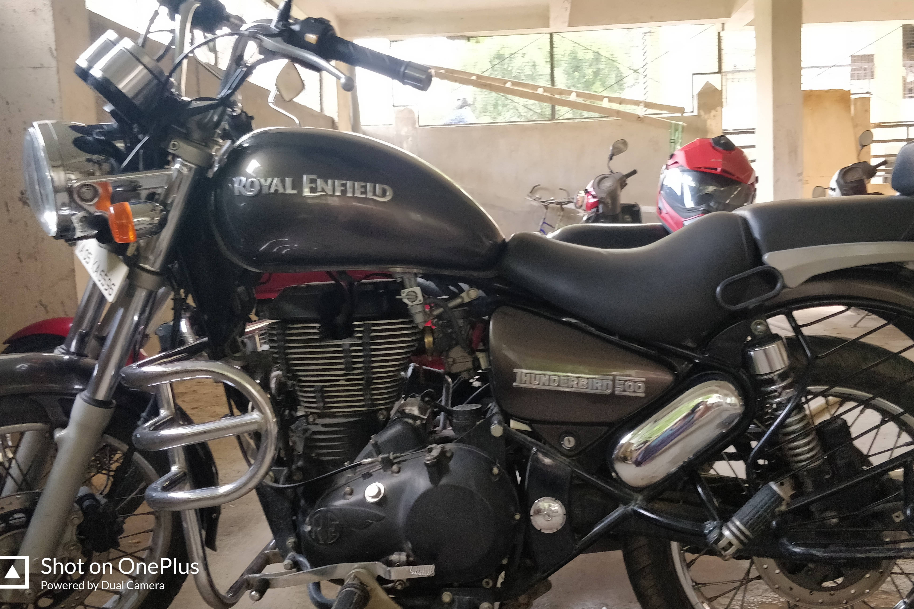 Royal Enfield Thunderbird 500 STD