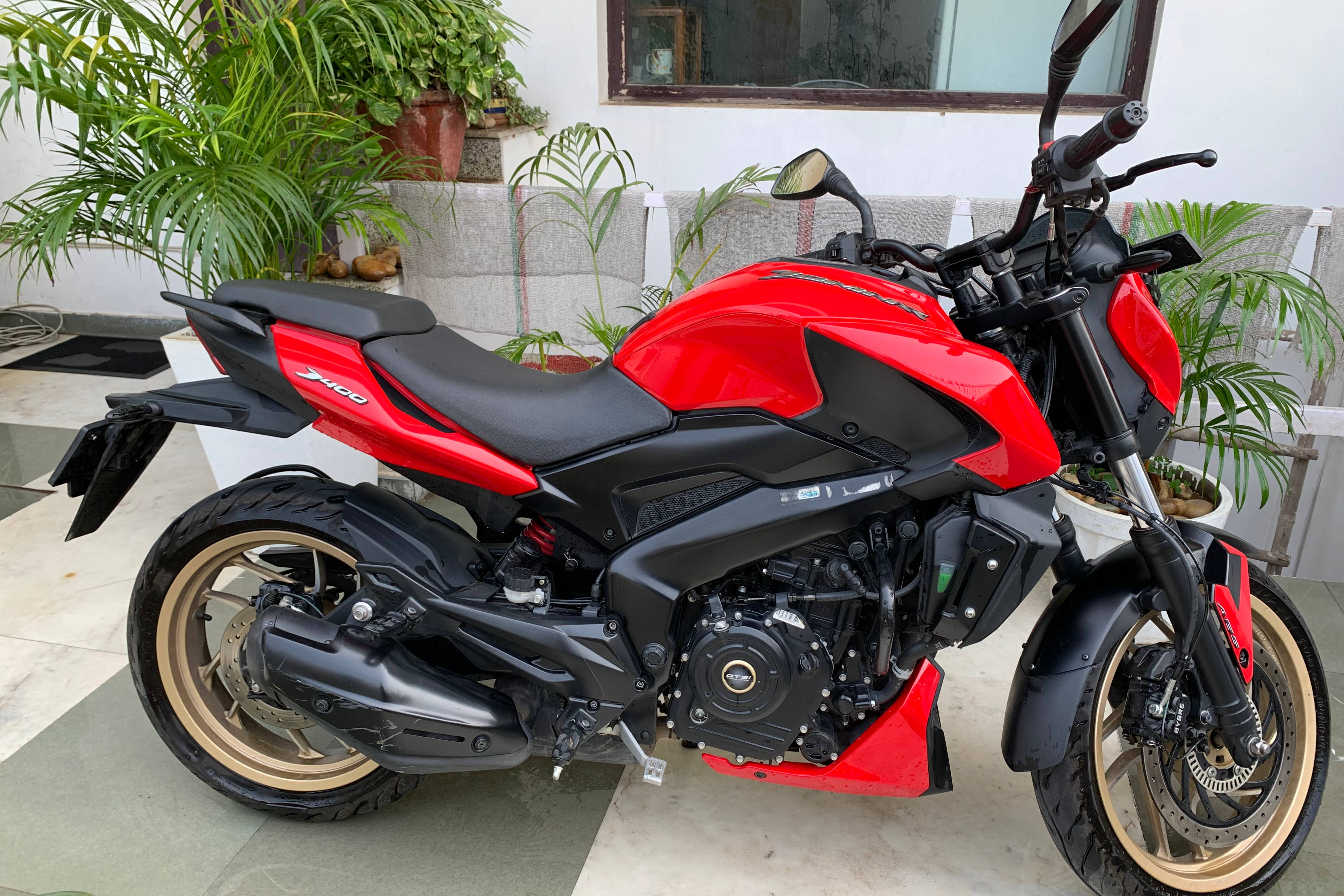 Bajaj Dominar 400 ABS