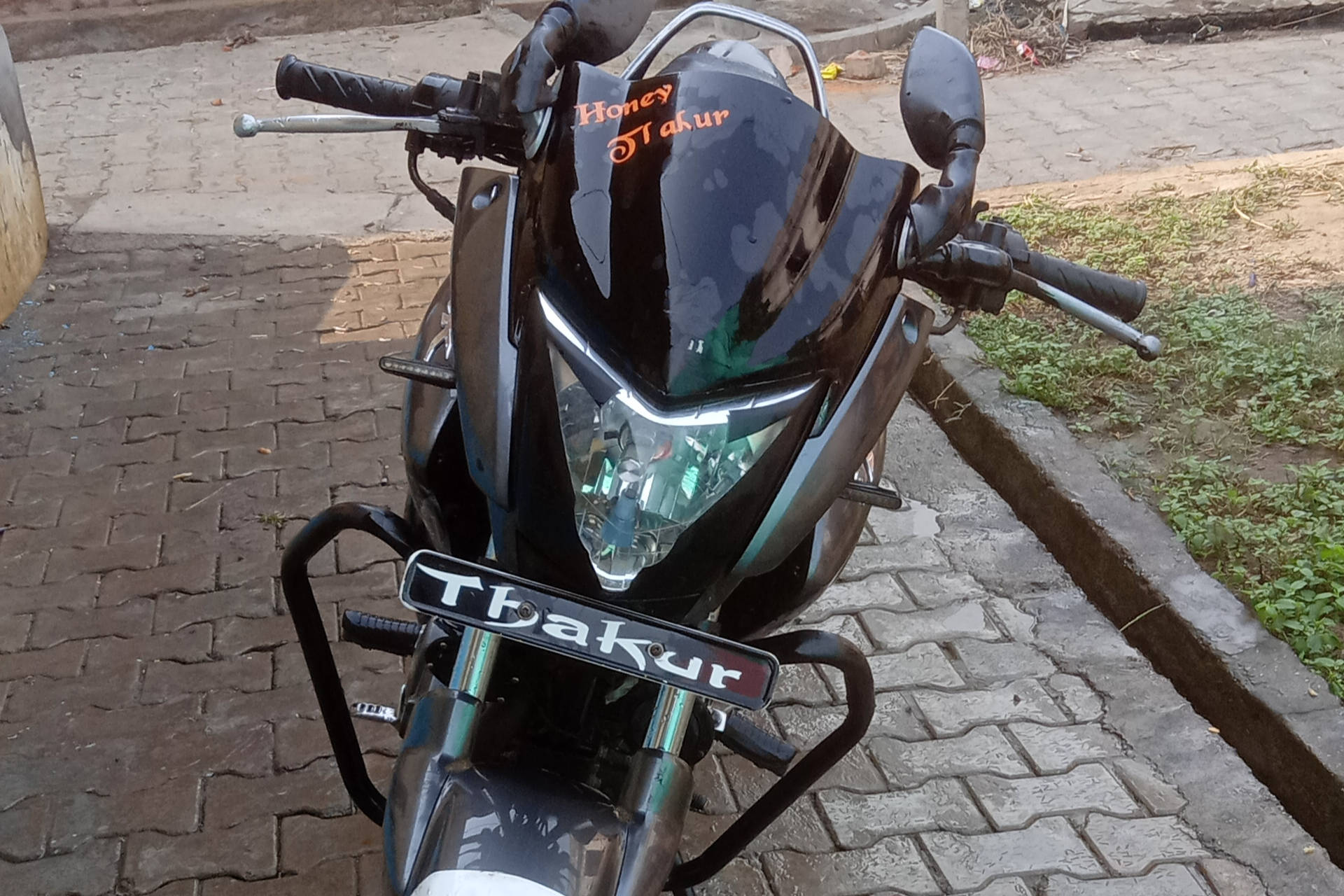 Hero Motocorp Hunk Disc