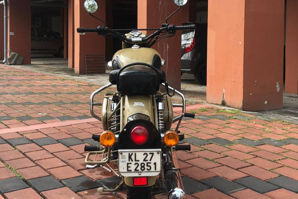 Royal Enfield Classic 500 Desert Storm