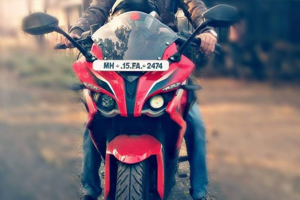 Bajaj Pulsar RS200 STD