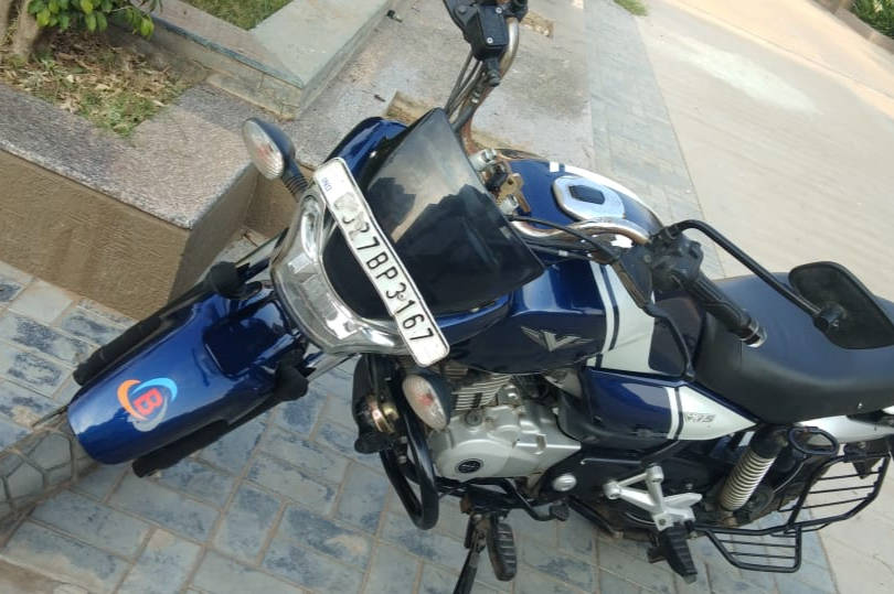 2017 Bajaj V15 Power Up STD