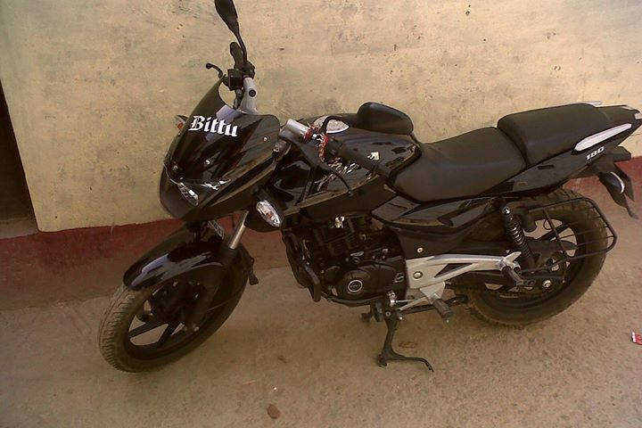 Bajaj Pulsar 180 STD (Non-ABS)