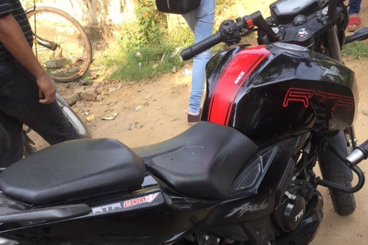 TVS Apache RTR 200 4V Racing Edition 2.0 ABS