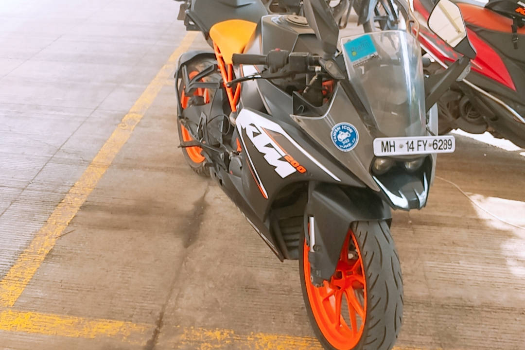 KTM RC 200 STD