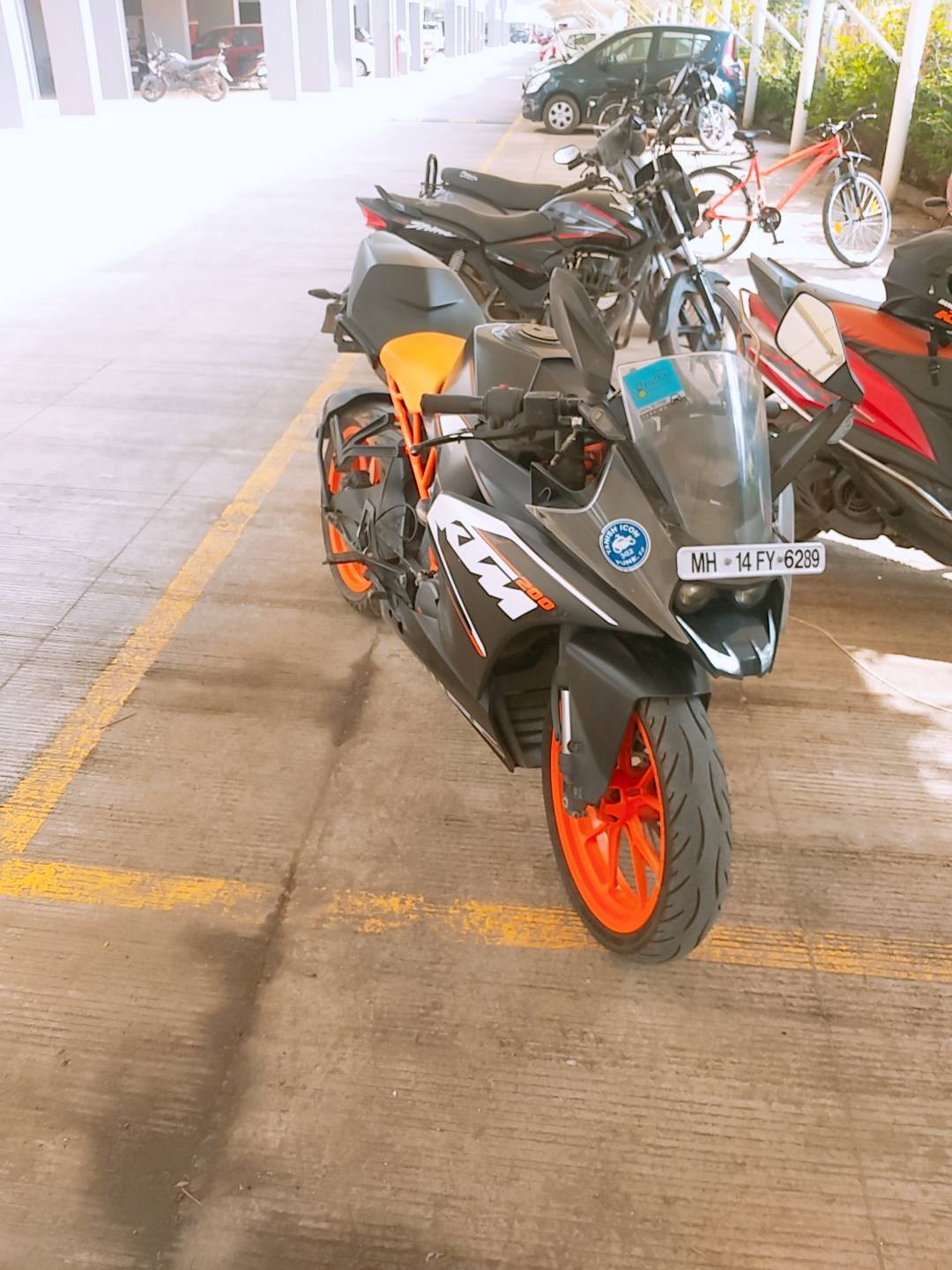 2017 KTM RC 200 STD