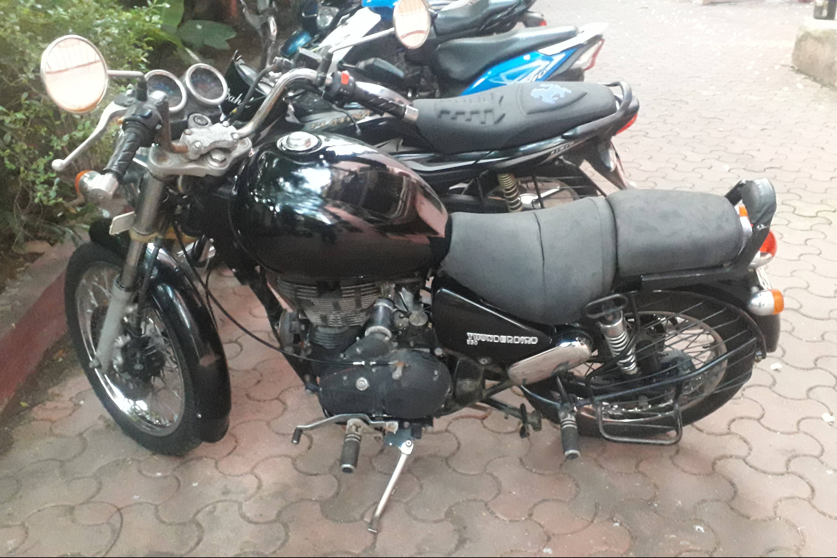 Royal Enfield Thunderbird 350 STD