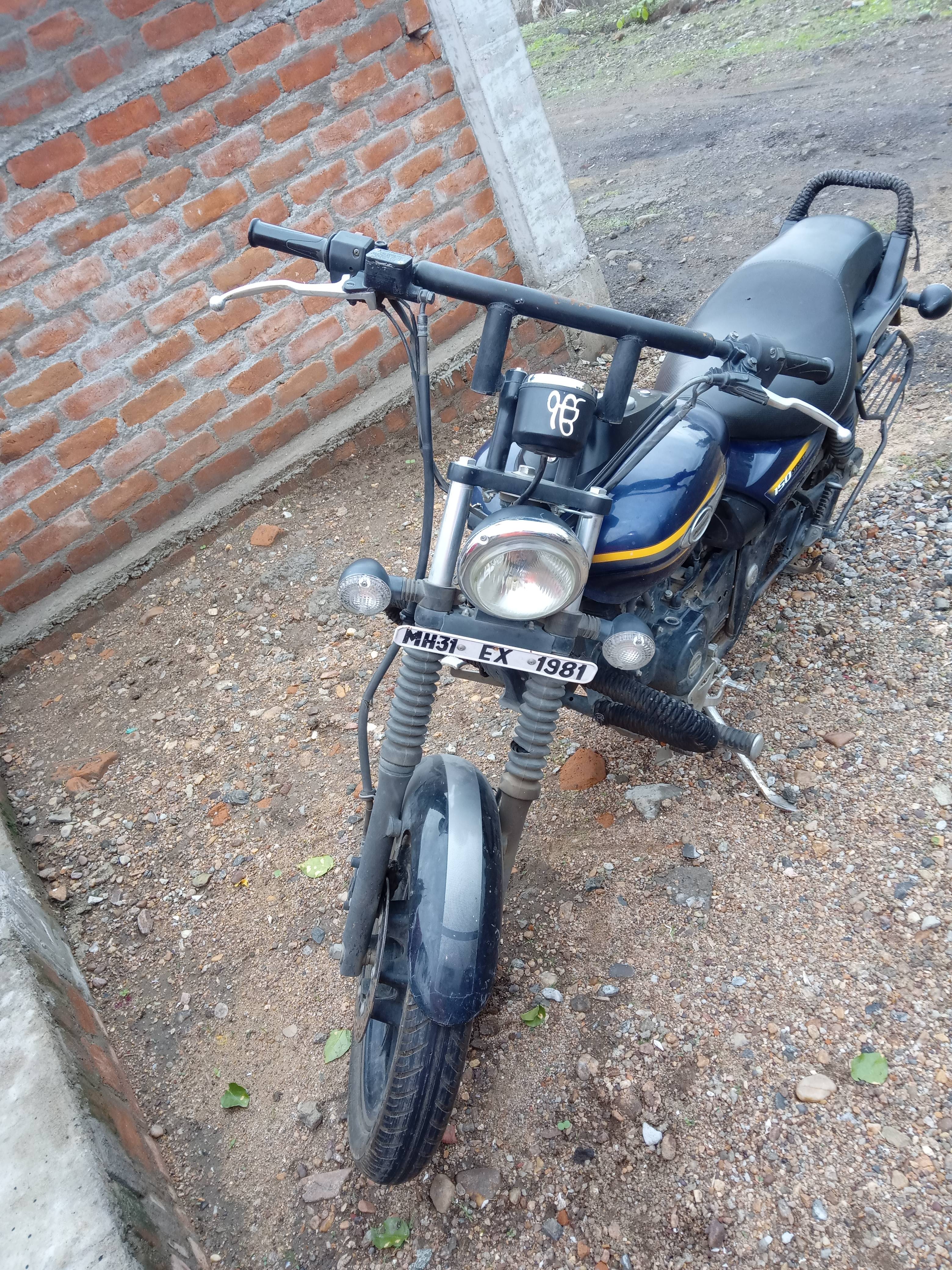 Bajaj Avenger Street 150