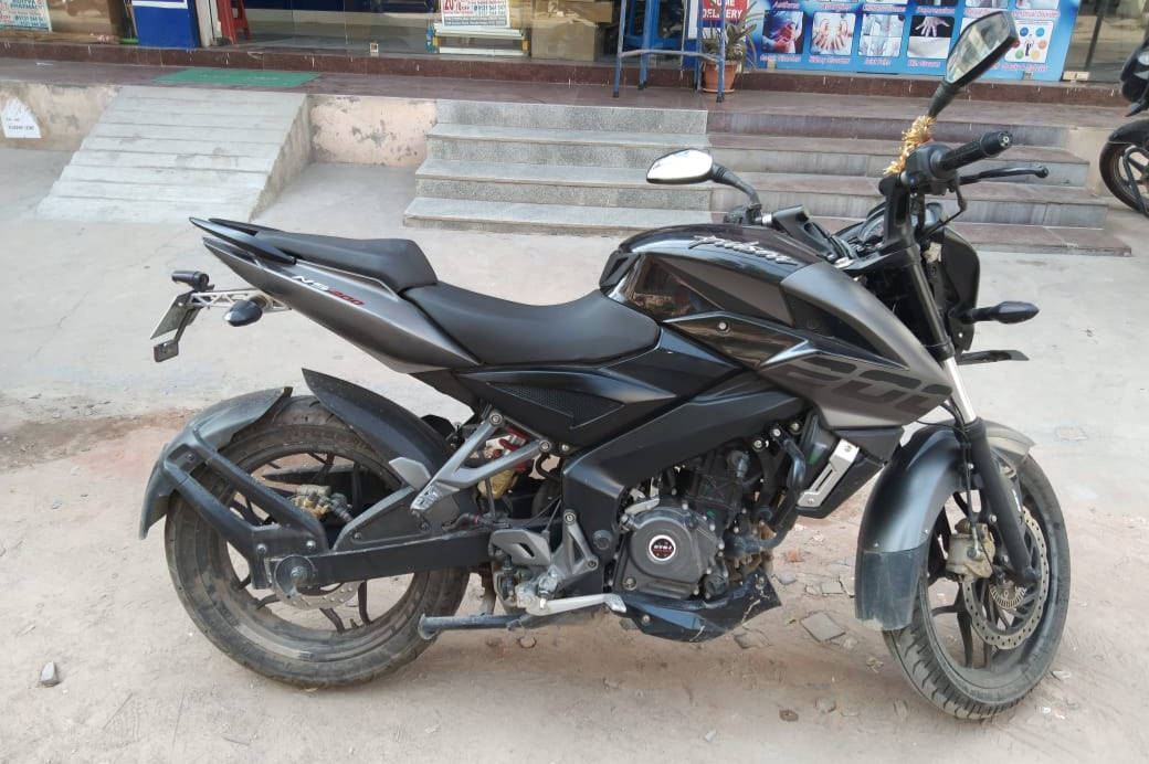 Bajaj Pulsar NS200 ABS