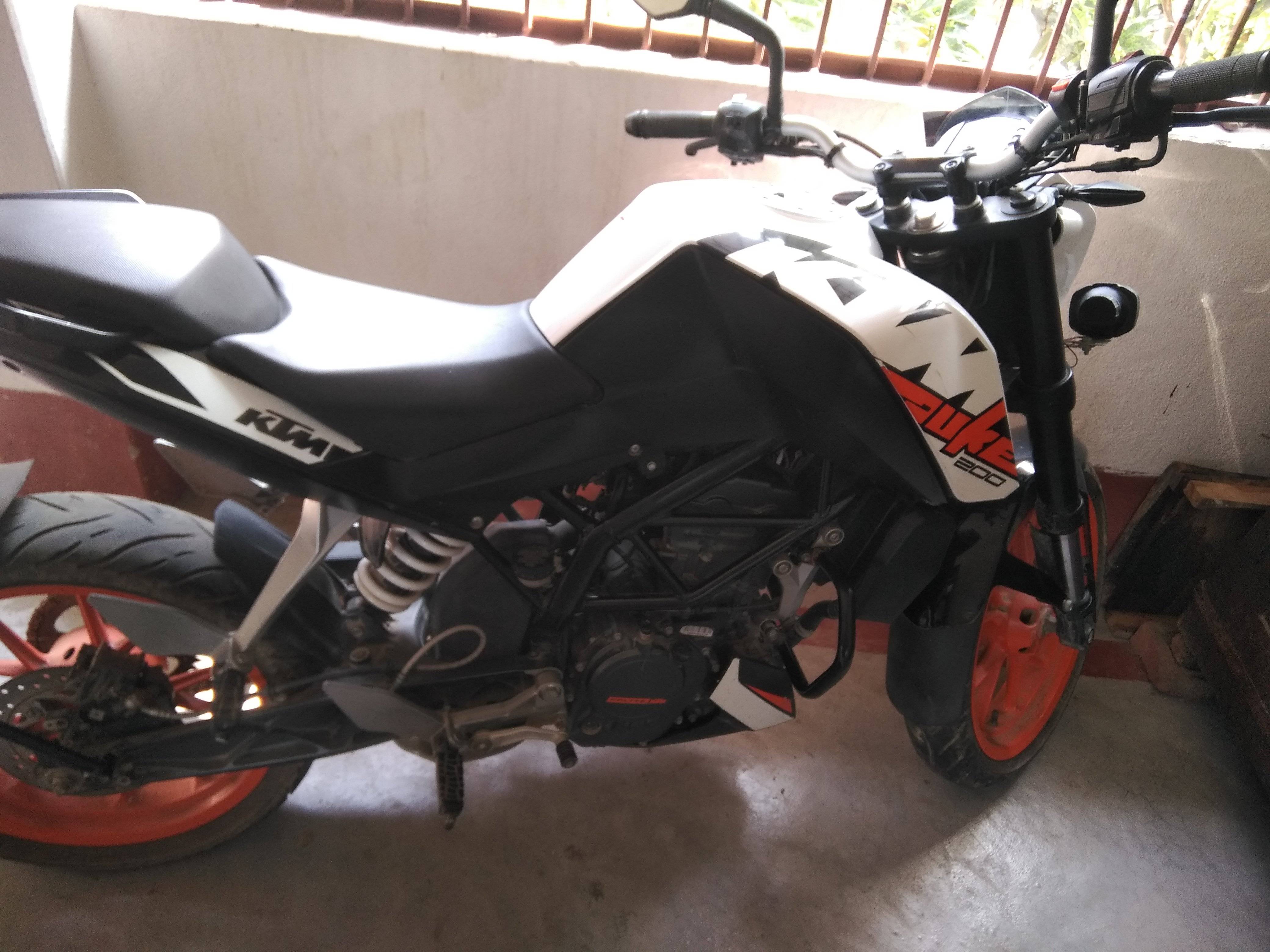 KTM 200 Duke STD