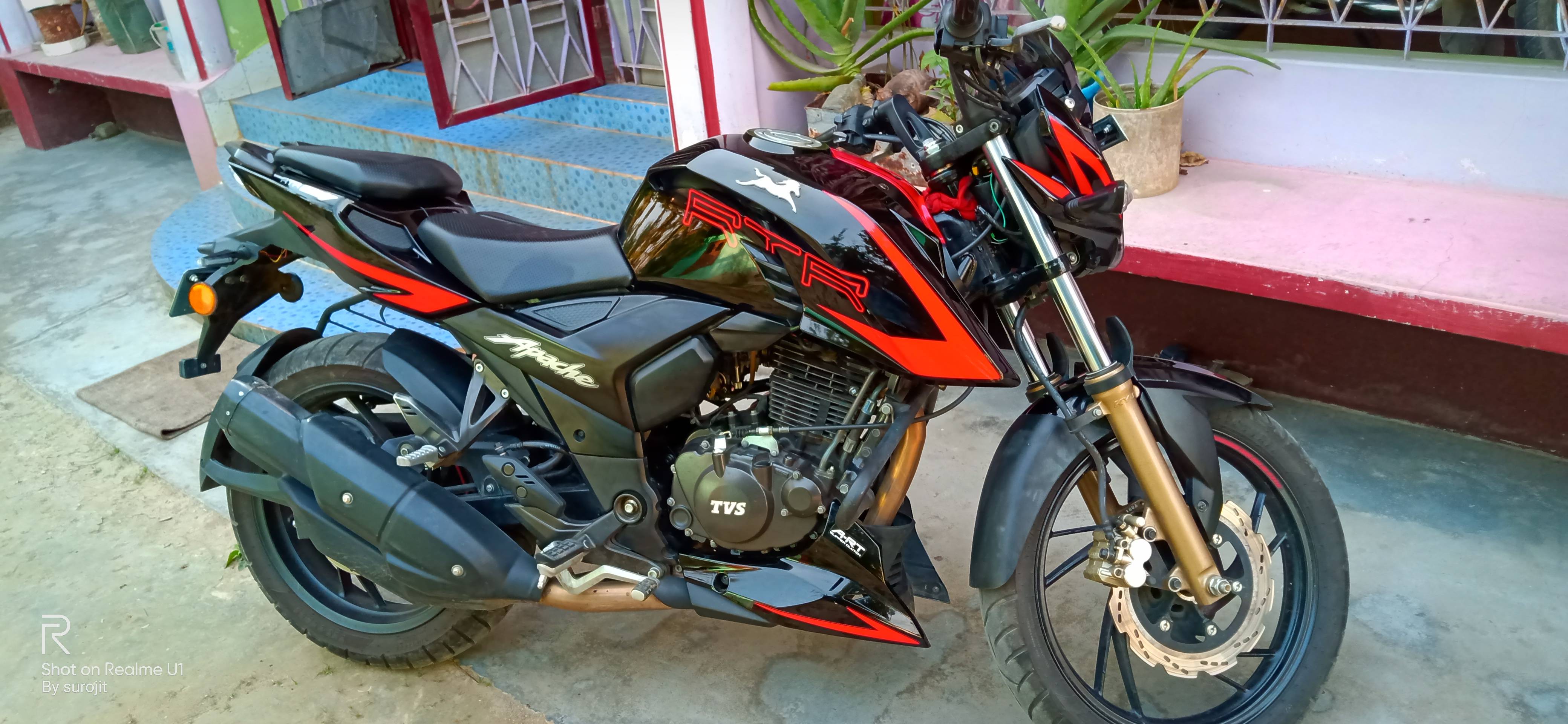 TVS Apache RTR 200 4V Racing Edition 2.0 Standard