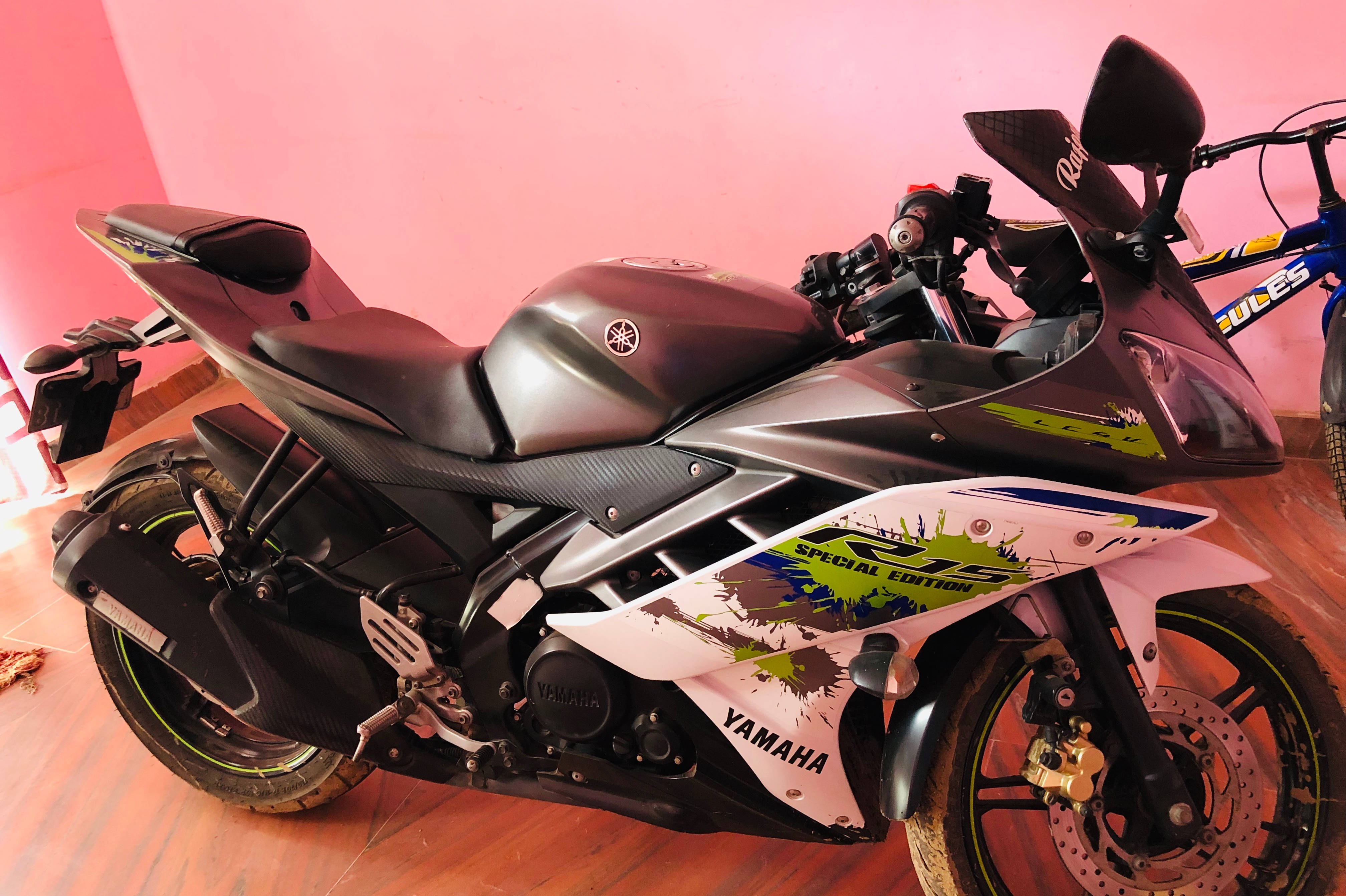 Yamaha YZF R15 V2.0