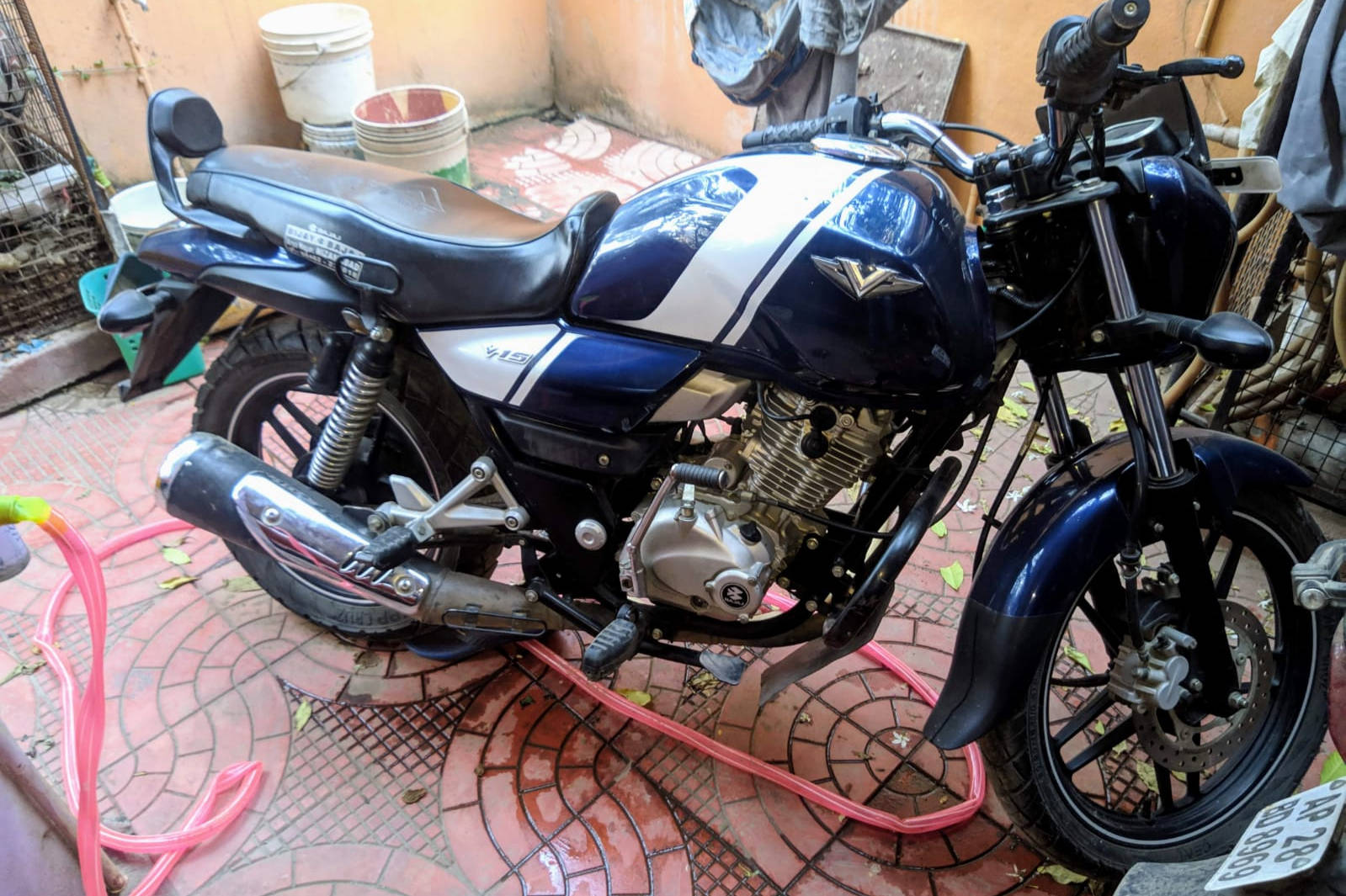 2018 Bajaj V15 Power Up STD