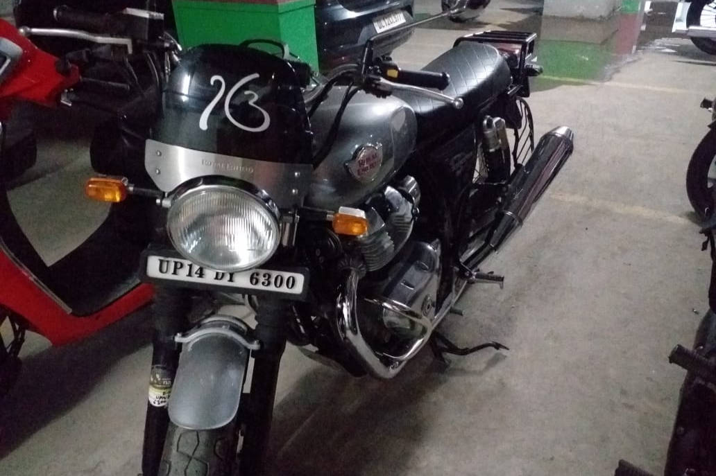 Royal Enfield Interceptor 650 STD