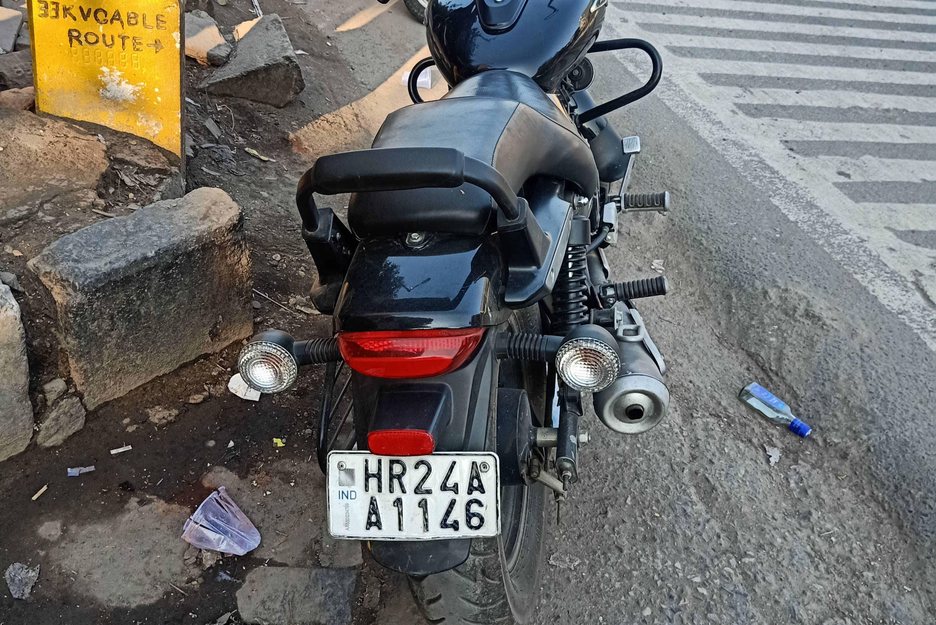 Bajaj Avenger Street 180 STD