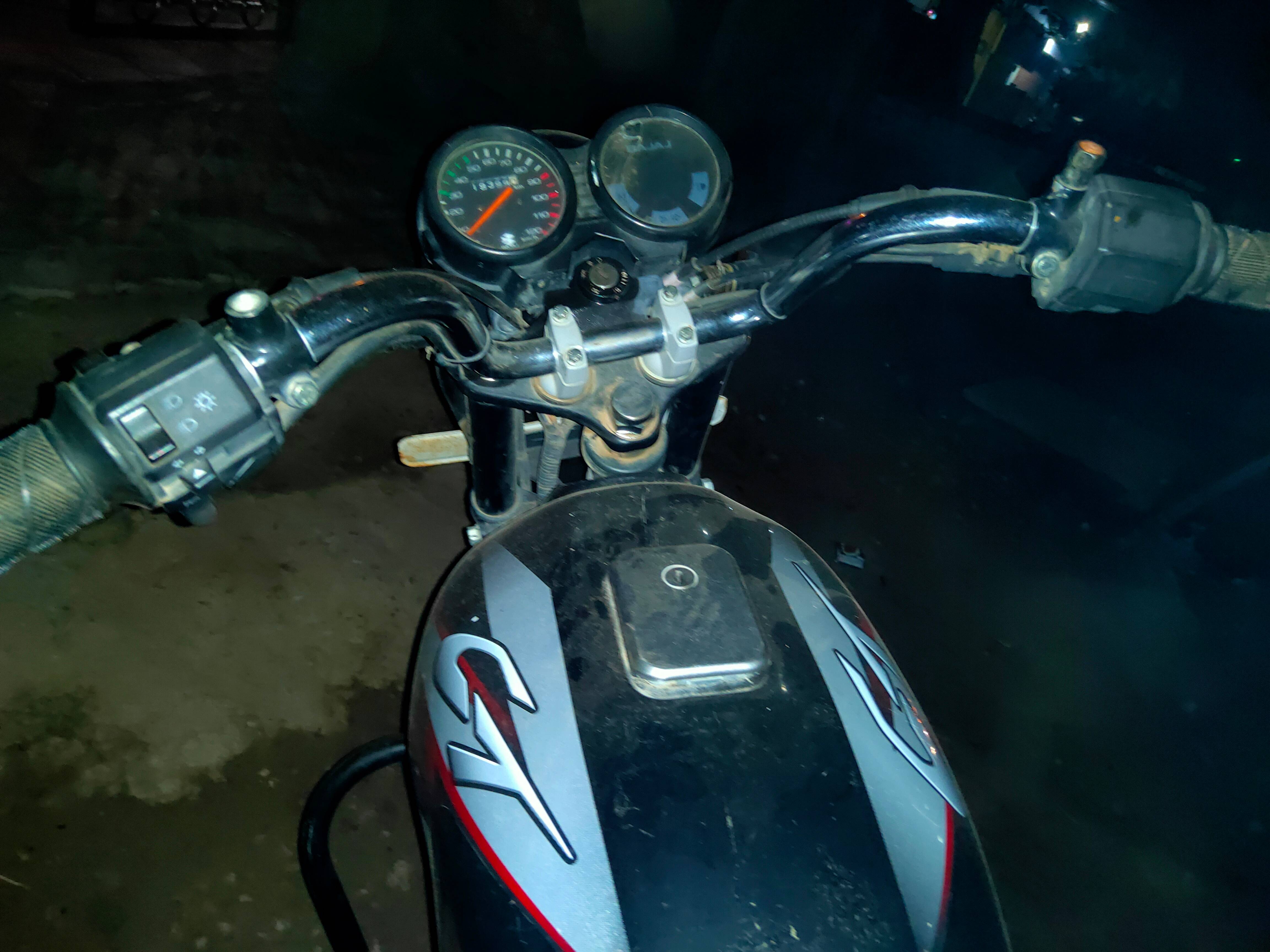 Bajaj CT 100 ES Alloy CBS