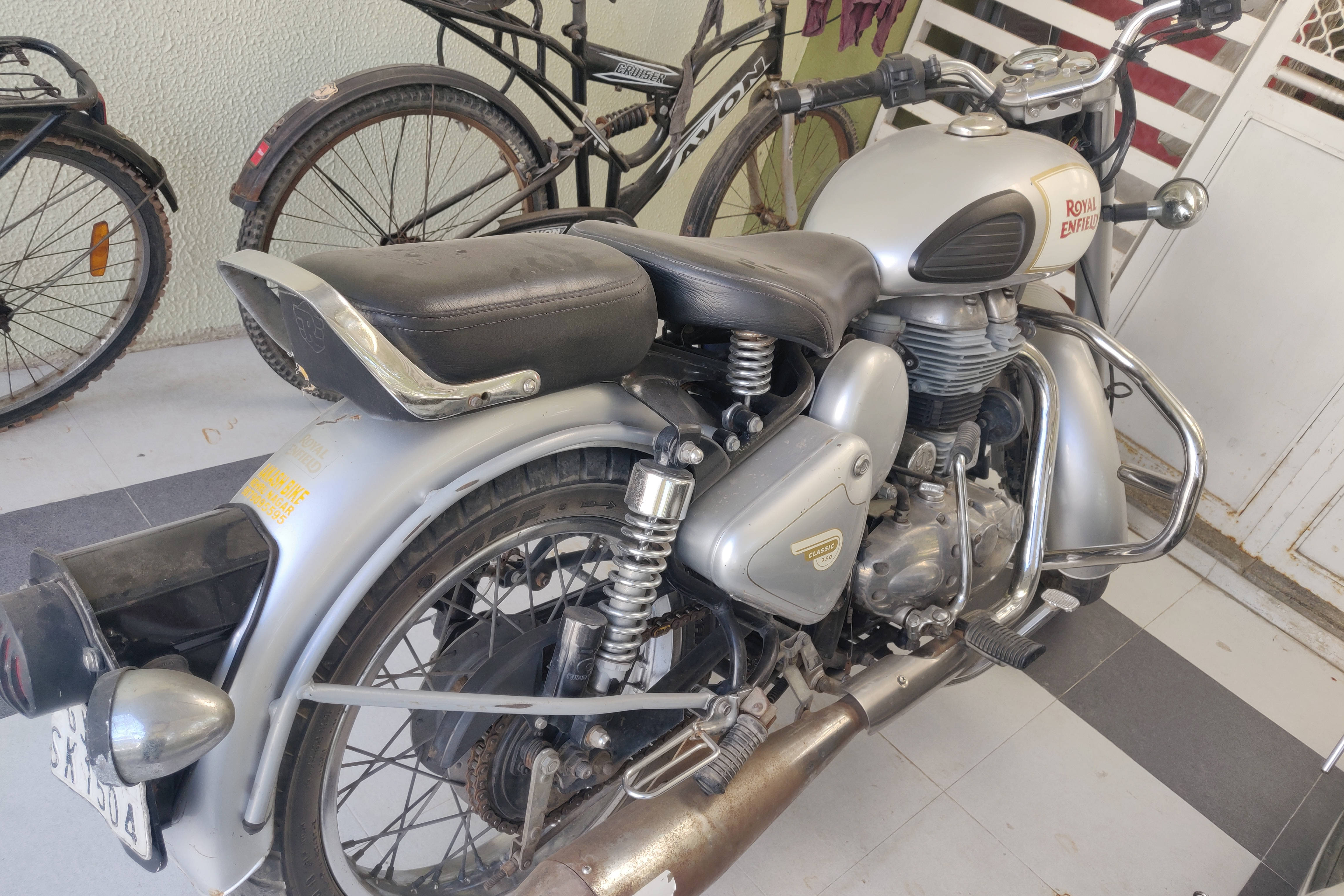 Royal Enfield Classic 350 STD