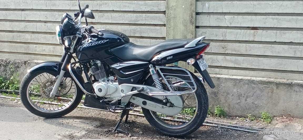 Bajaj Pulsar 150 Classic