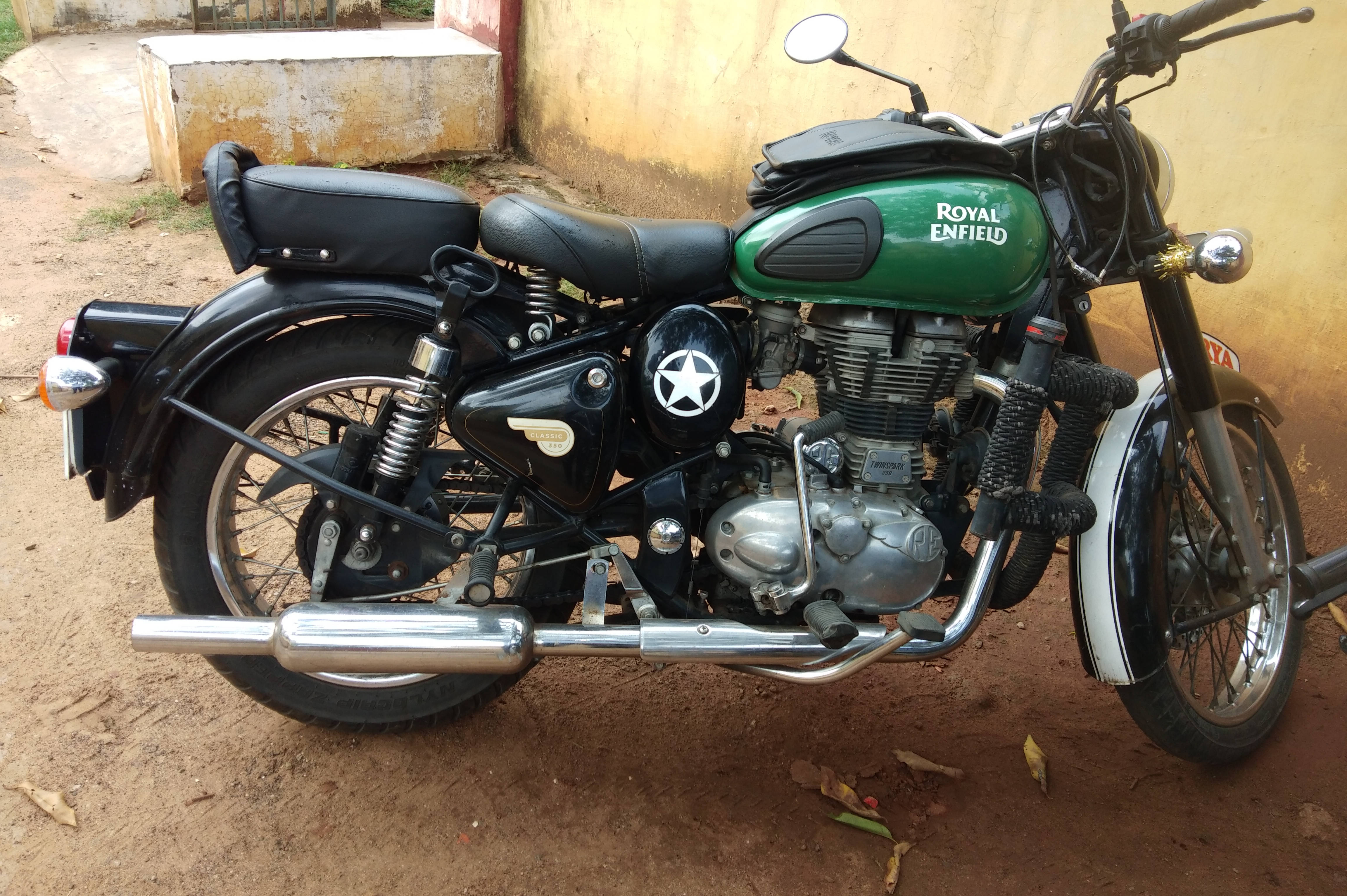 Royal Enfield Bullet 350 ABS