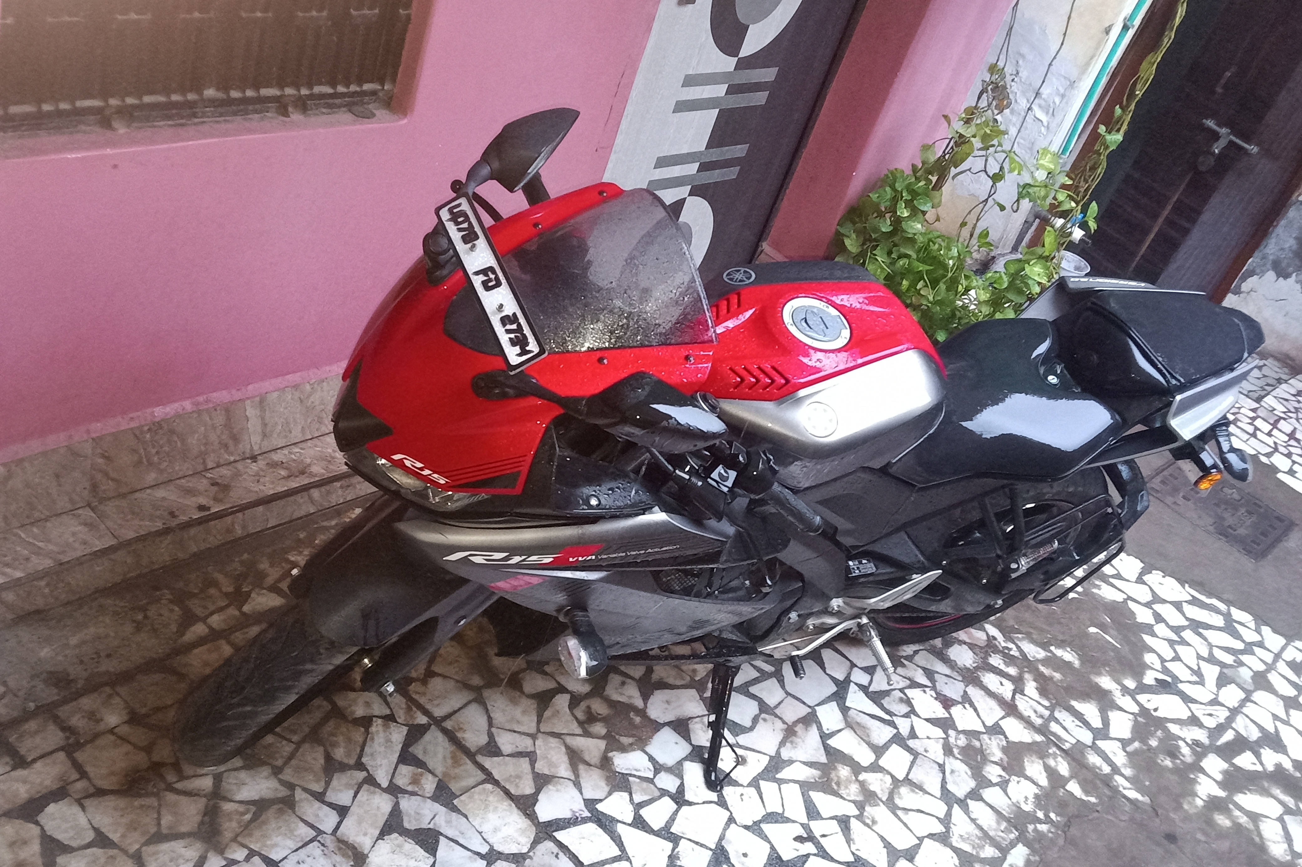 Yamaha YZF R15 V3 STD