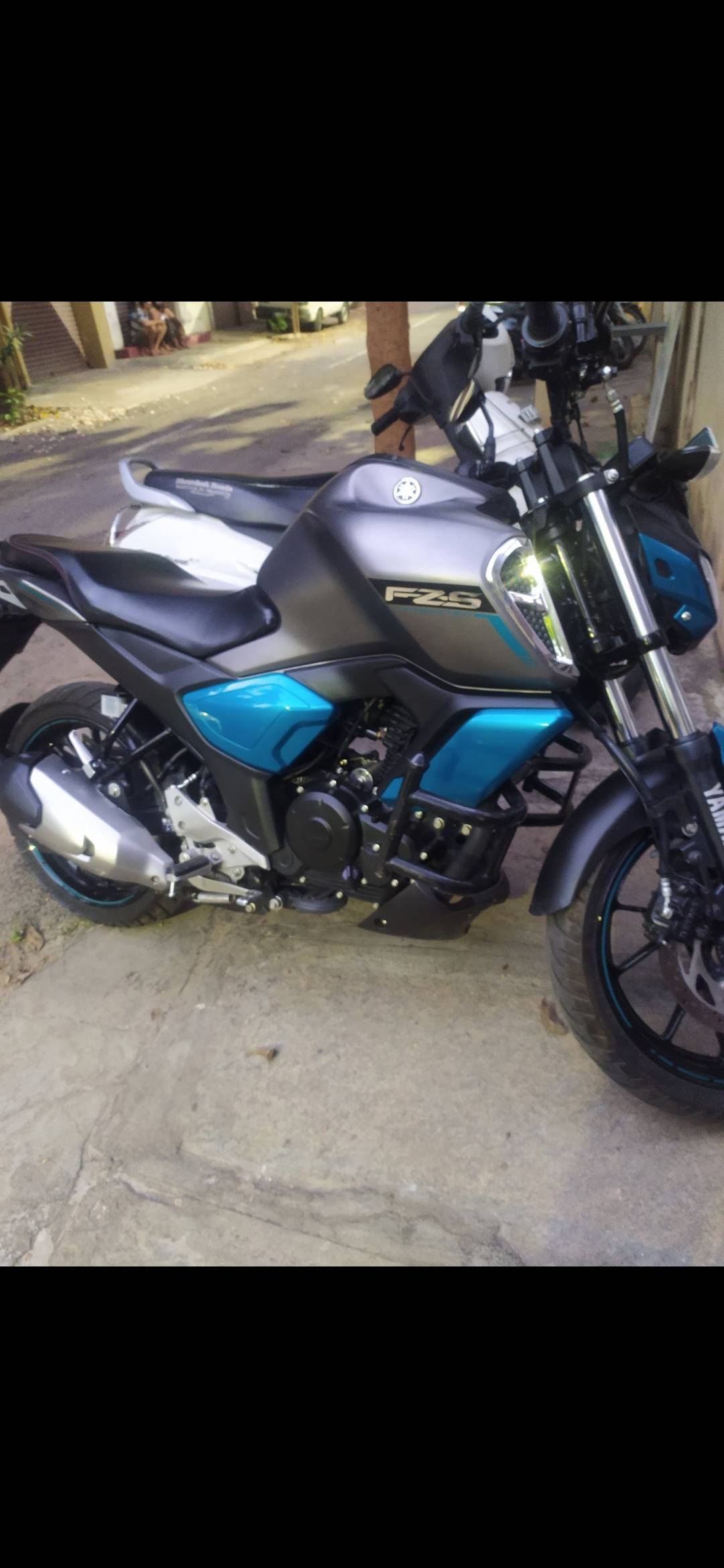 Yamaha FZS-FI V3 BS6 STD