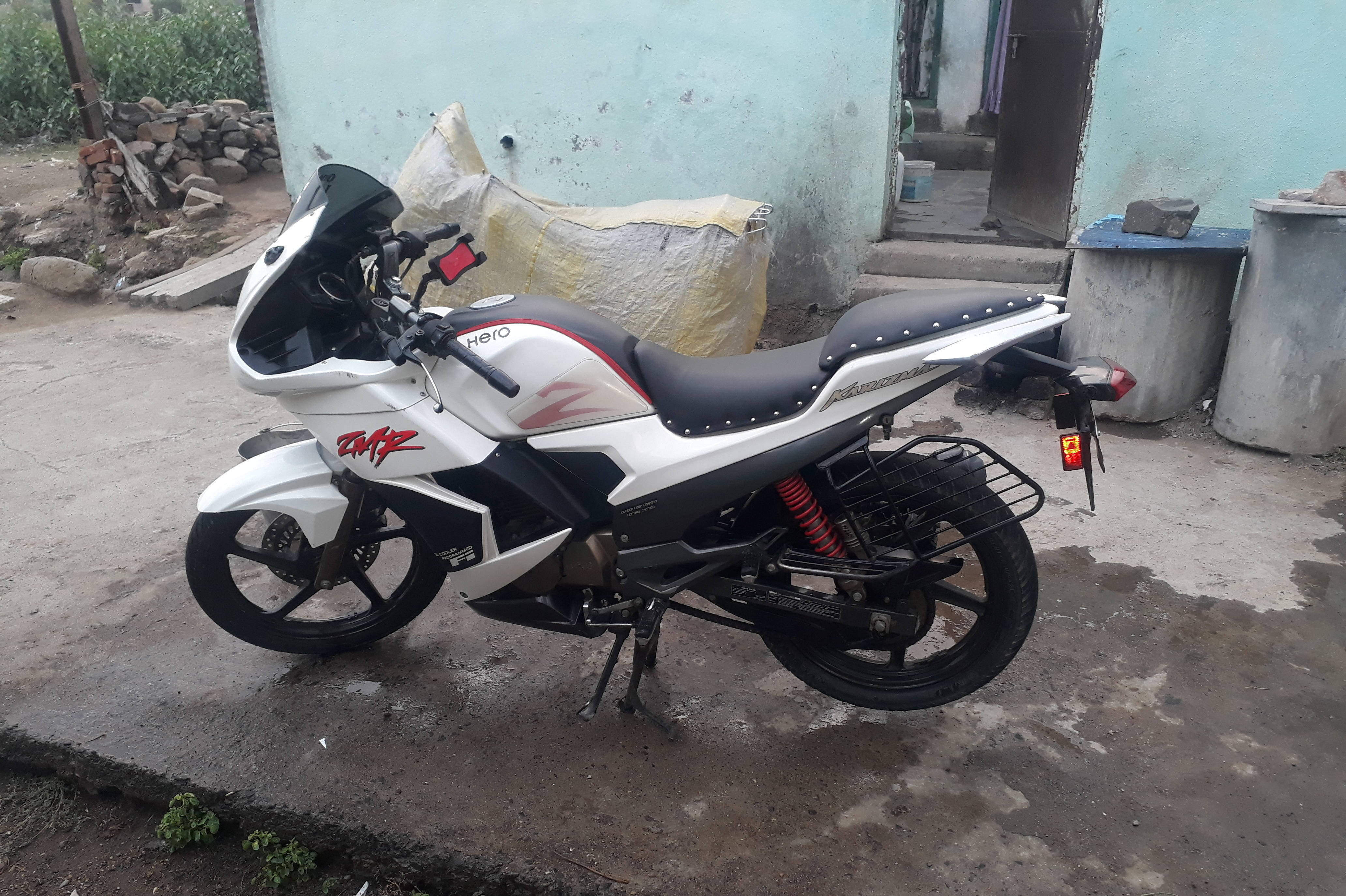 Hero Motocorp Karizma STD