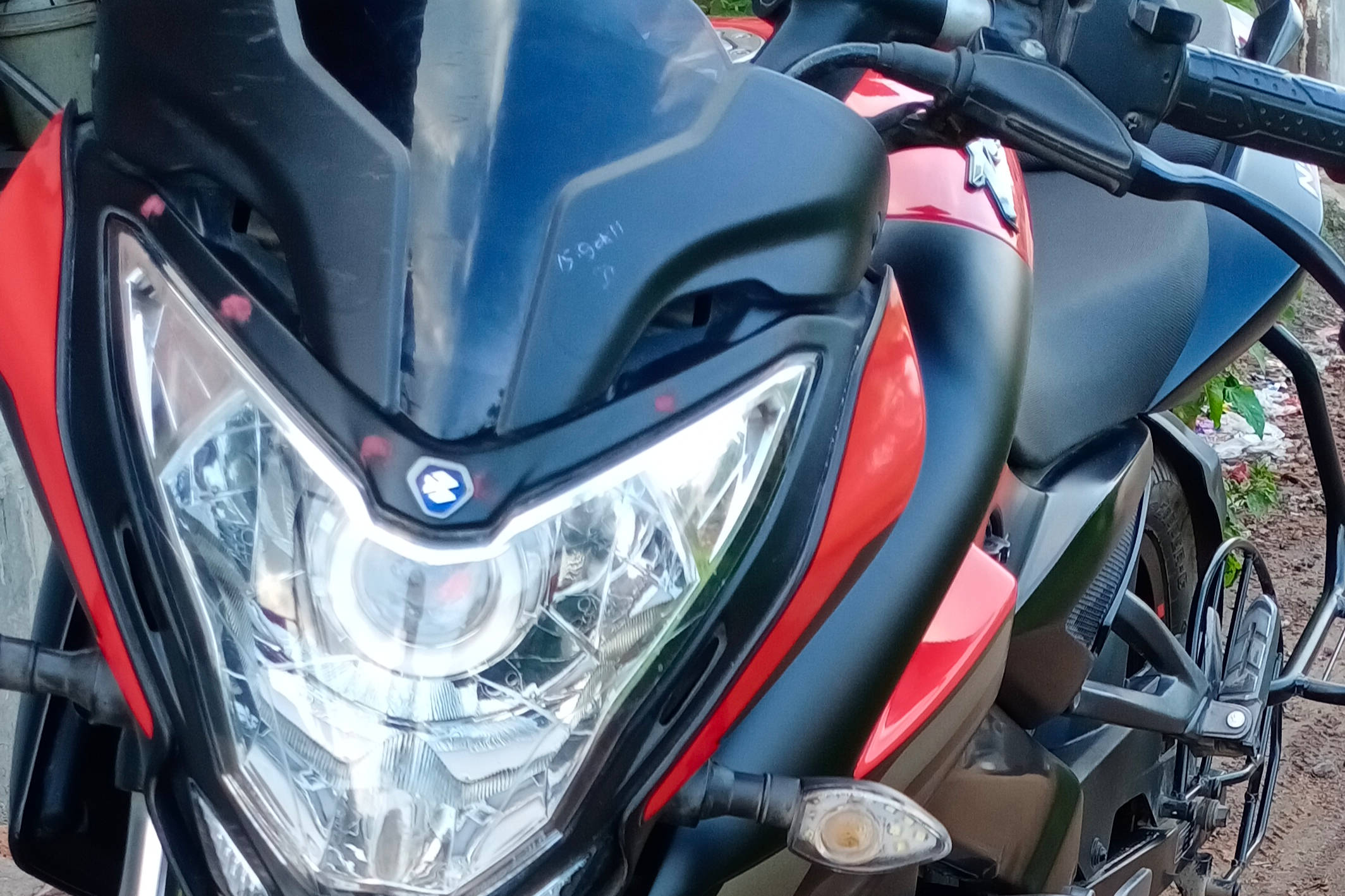 Bajaj Pulsar NS160 Twin Disc ABS