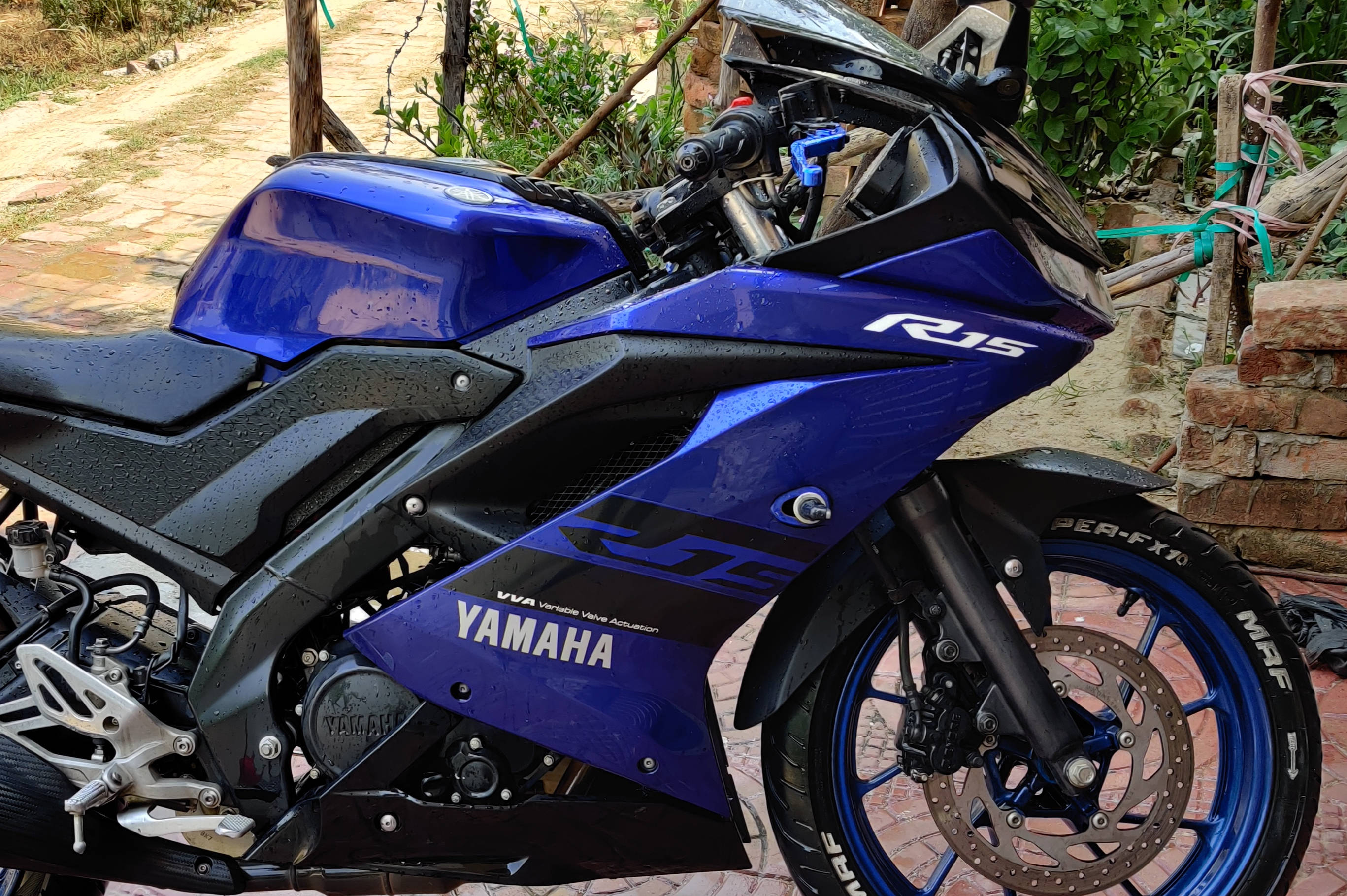 Yamaha YZF R15 V3 STD