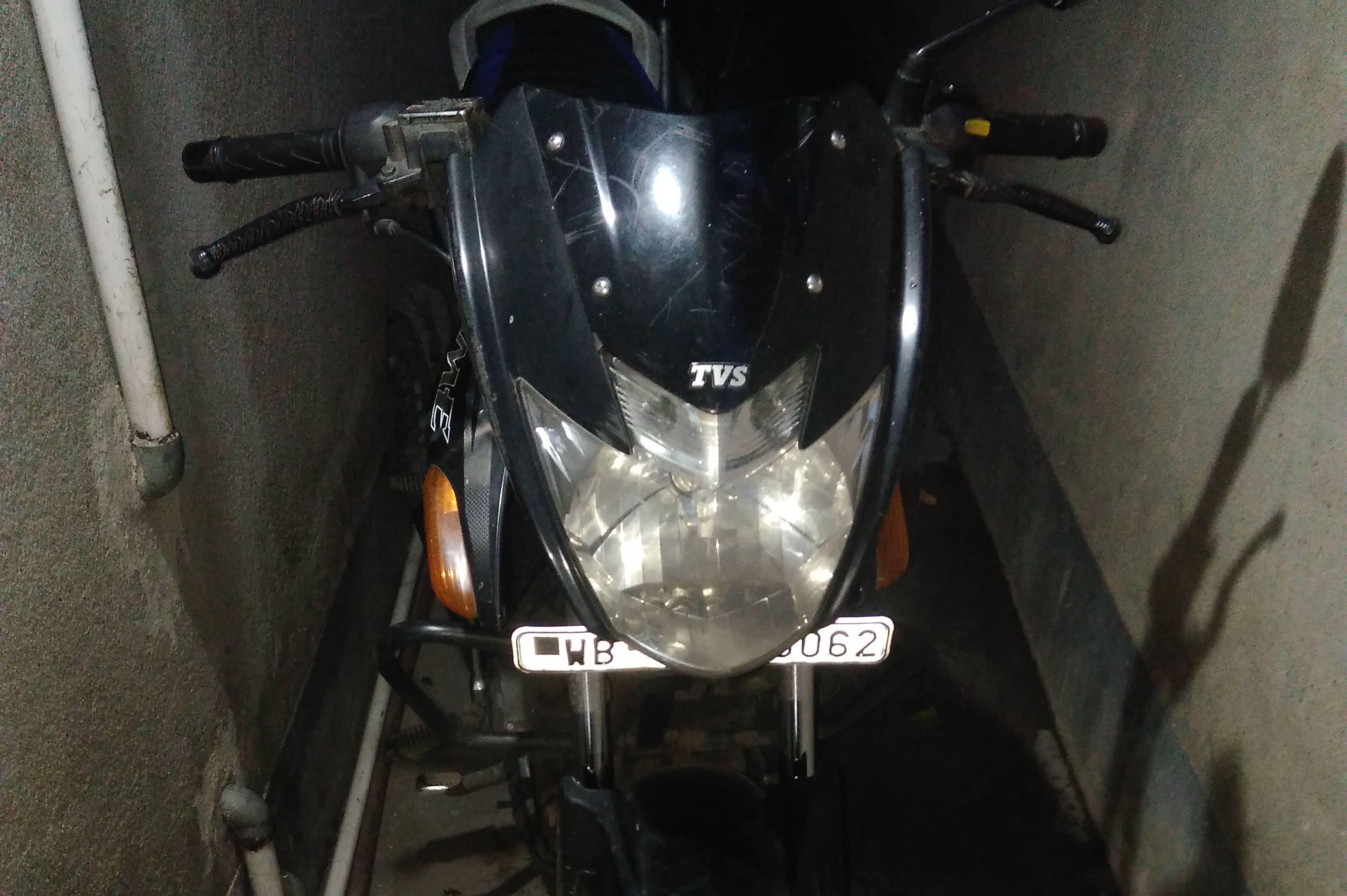 TVS Flame SR 125 Disc