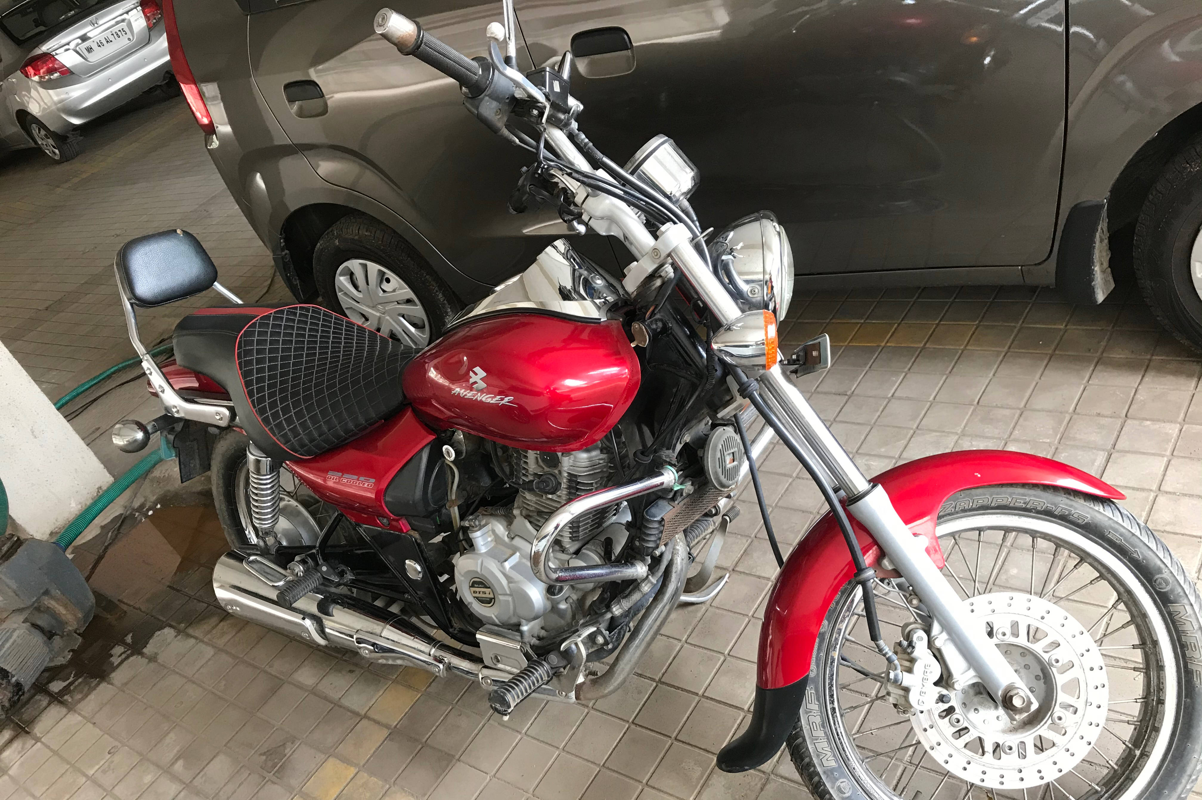 2014 Bajaj Avenger 220 STD