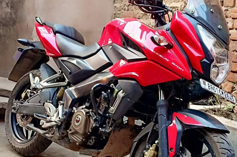 2015 Bajaj Pulsar AS 200