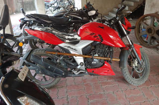 2017 TVS Apache RTR 160 Dual Disc 2017 TVS Apache RTR 160 Dual Disc
