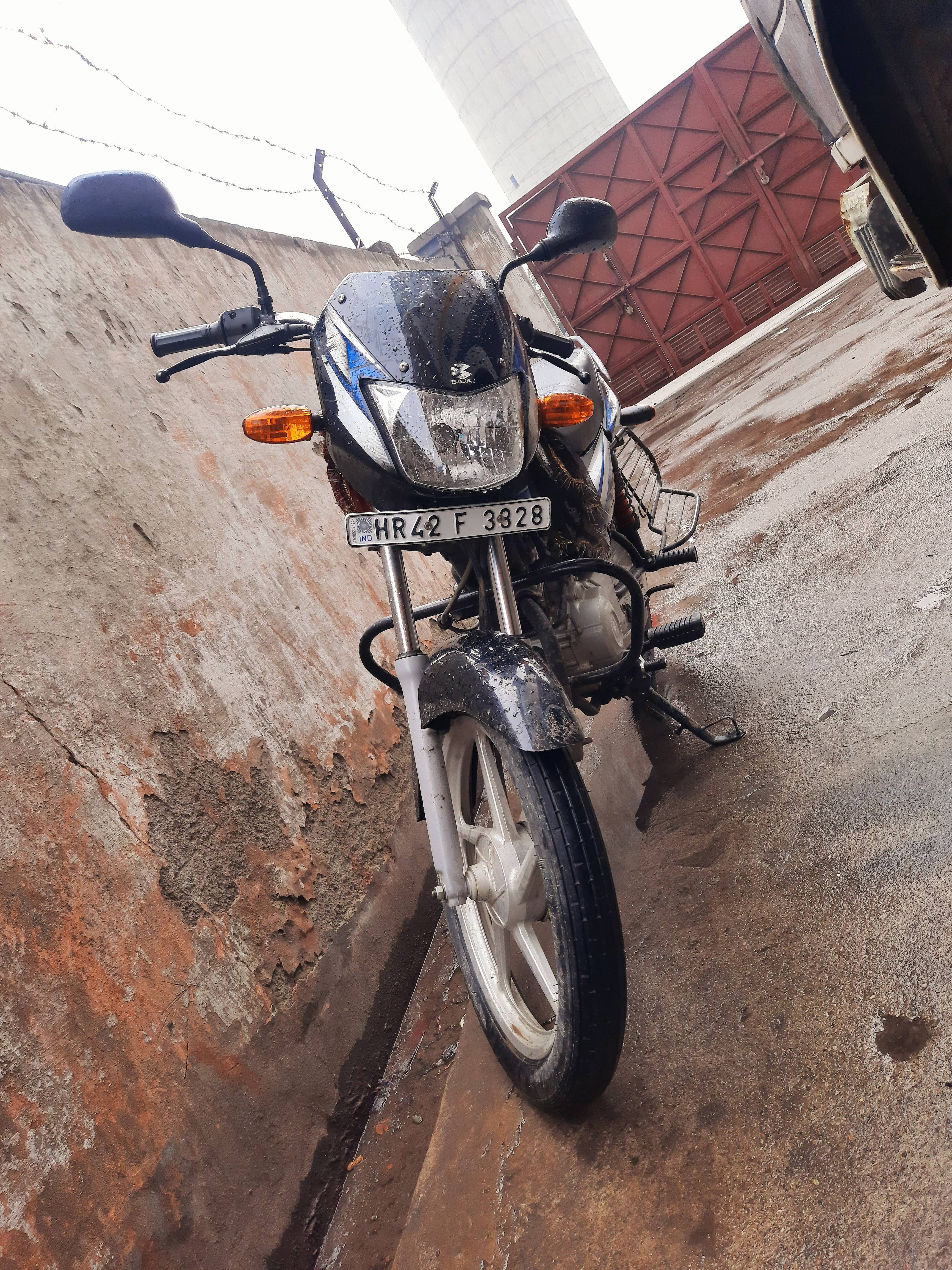 Bajaj CT 100 KS Alloy BS6