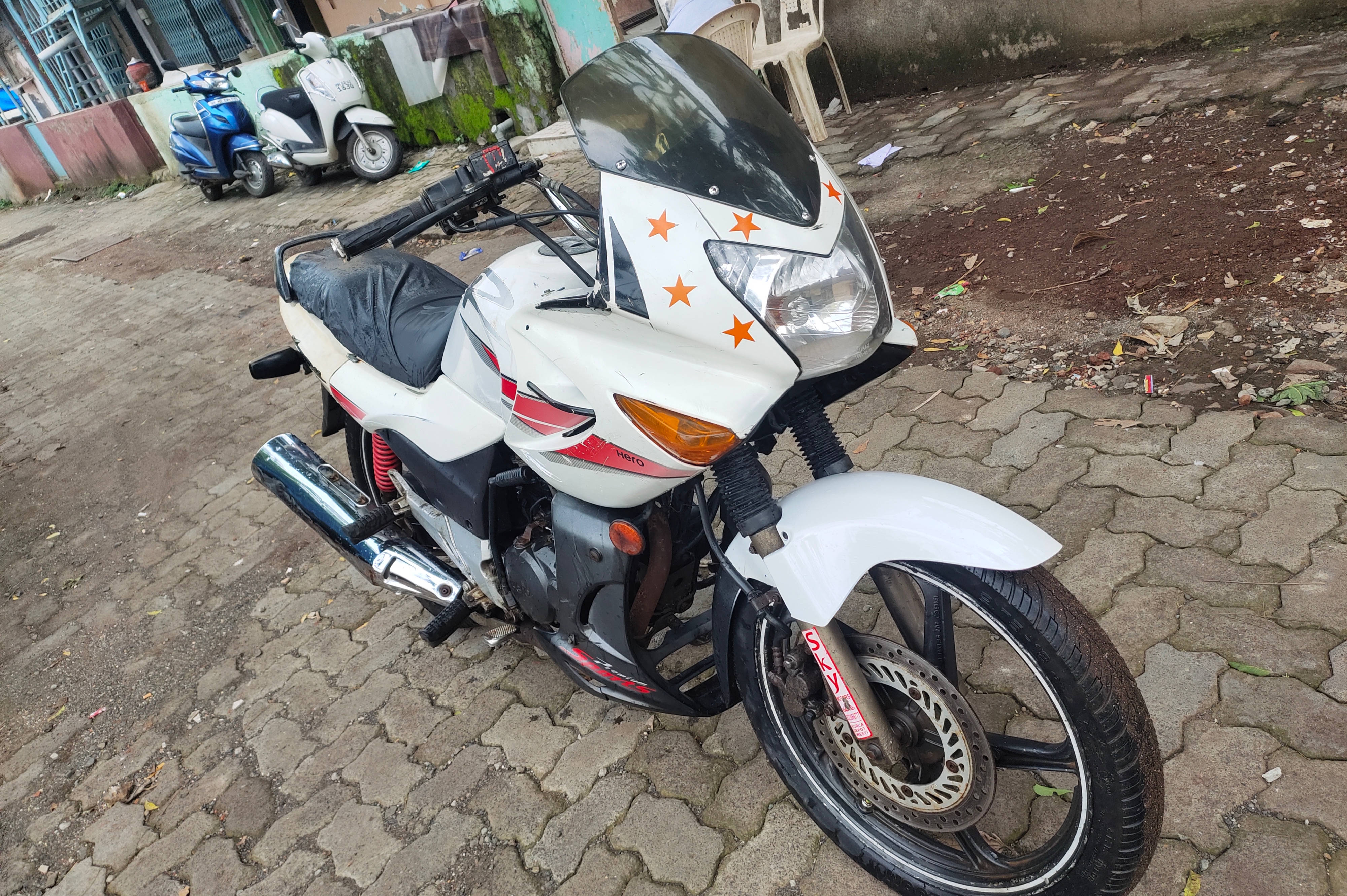 Hero Motocorp Karizma R