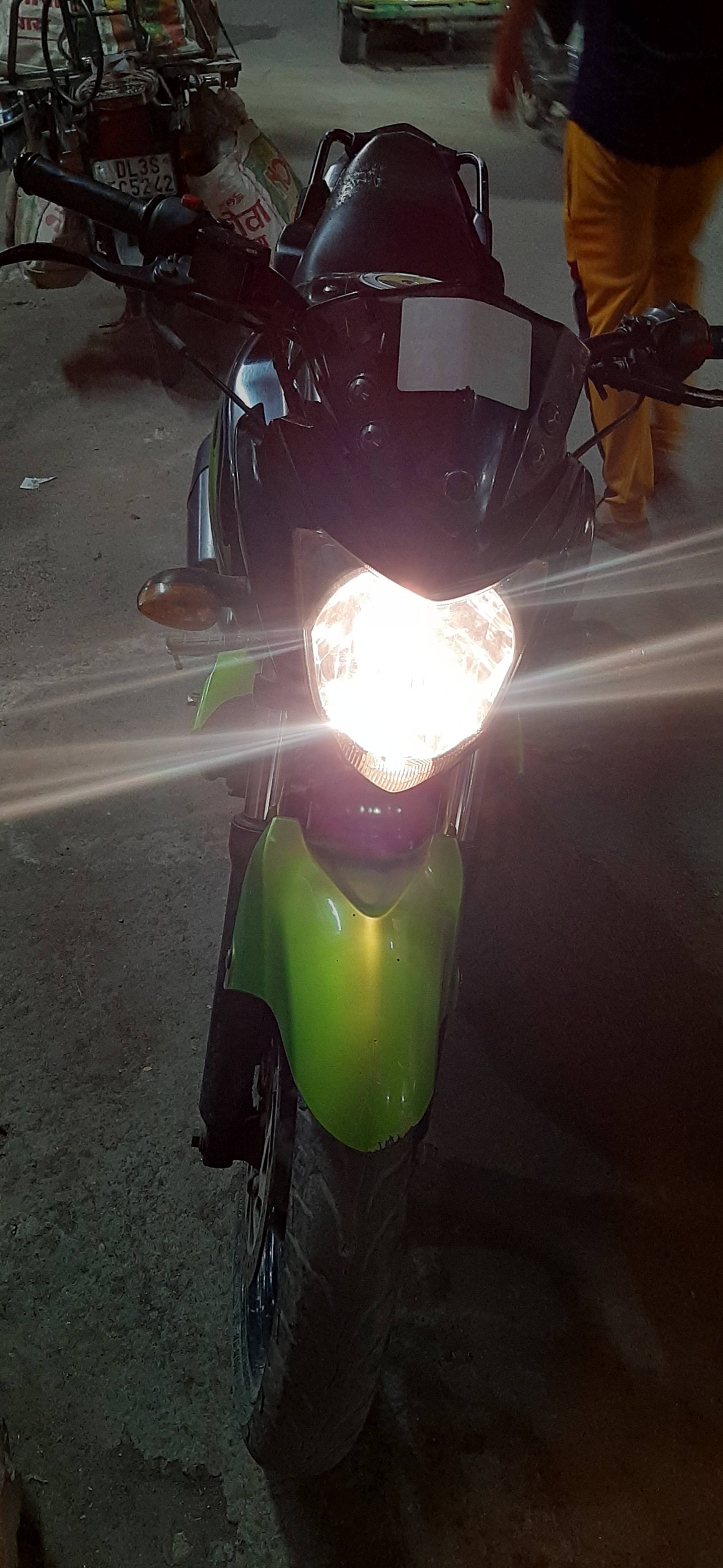 Yamaha FZS STD