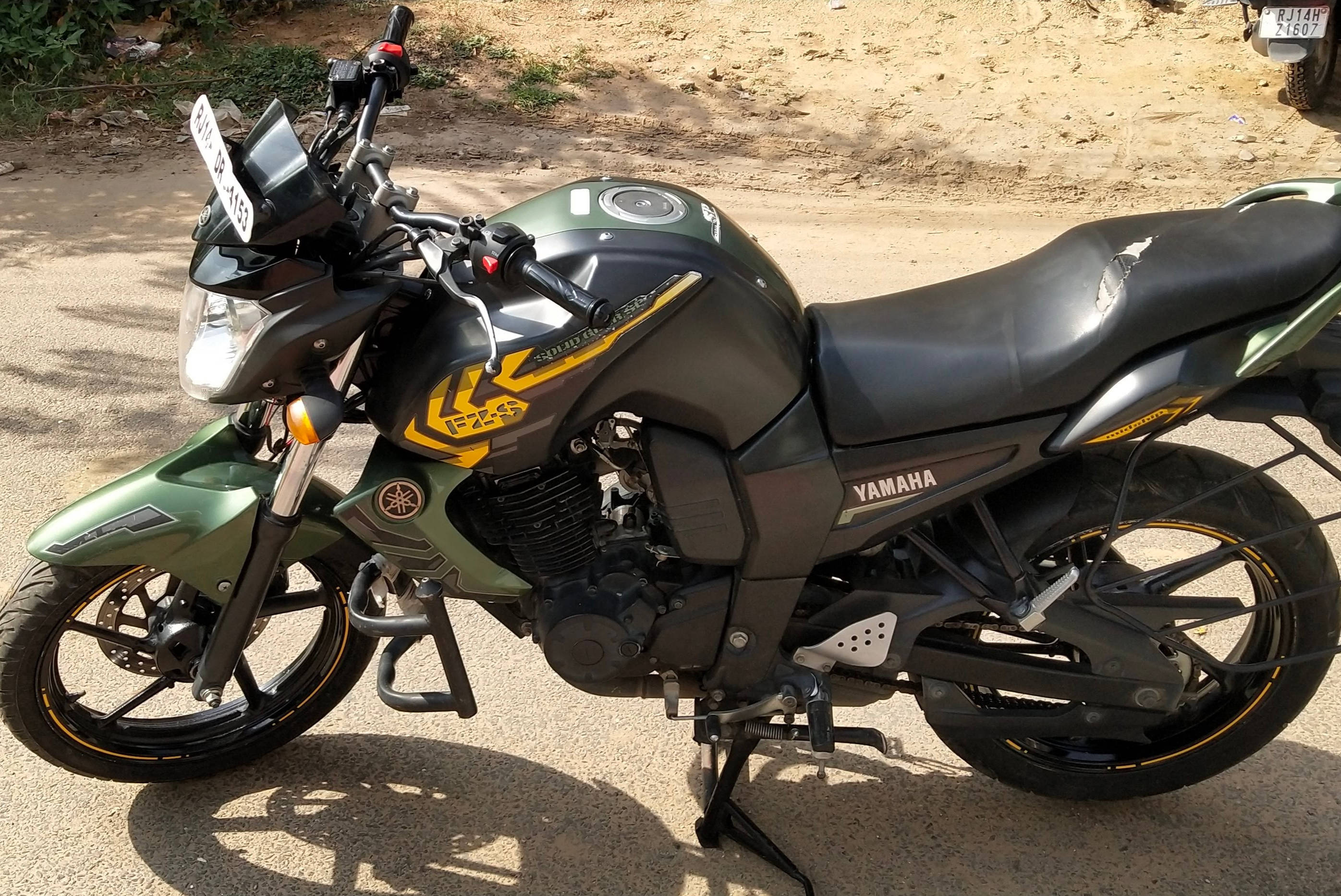 Yamaha FZ S FI (V 2.0) STD