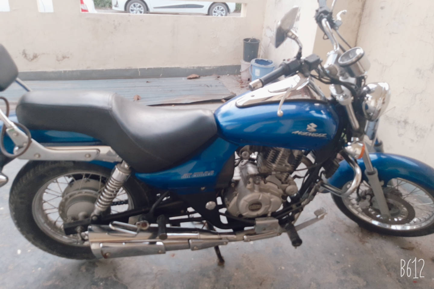 Bajaj Avenger 220 STD