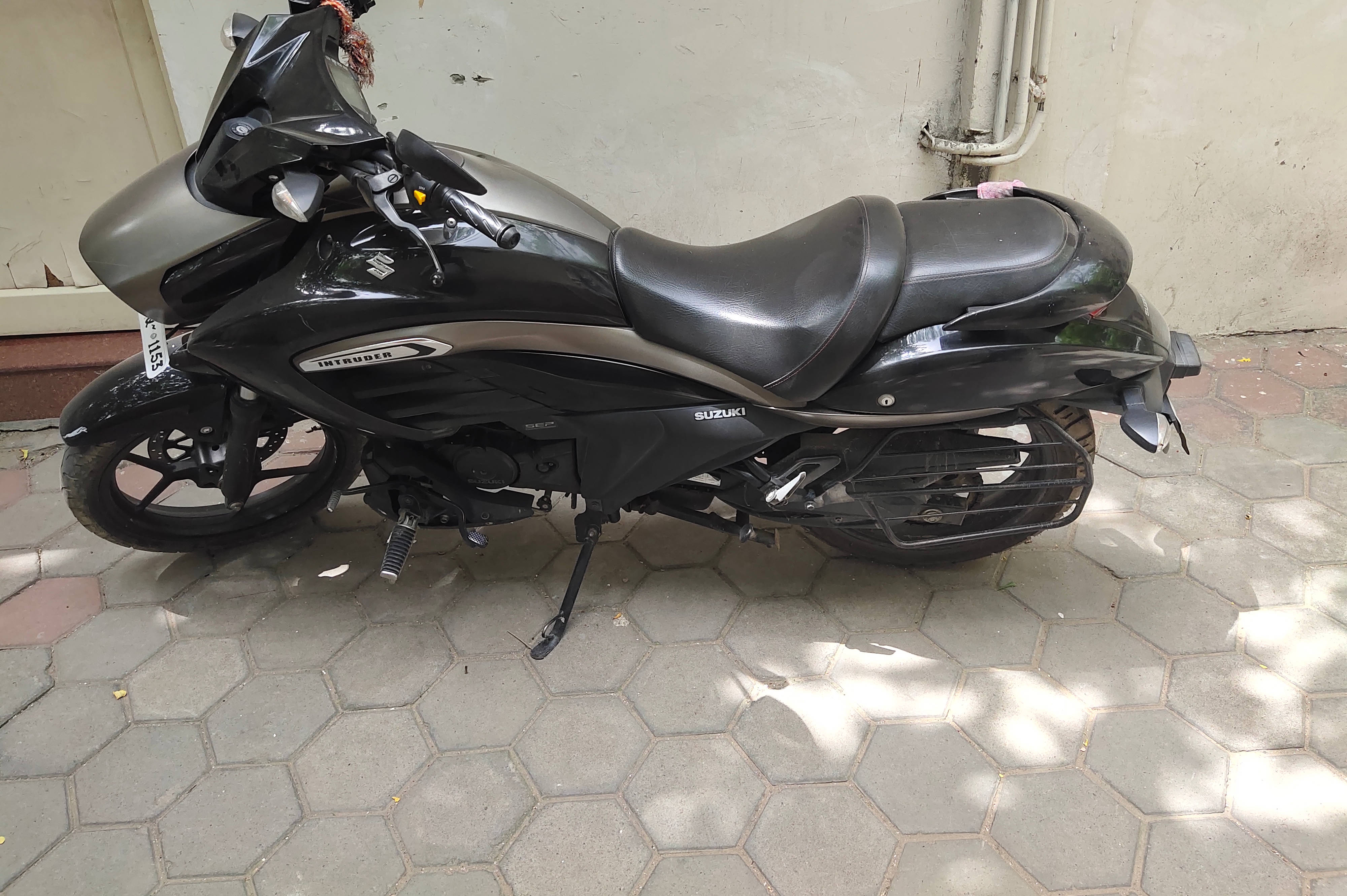 Suzuki intruder second hand sale