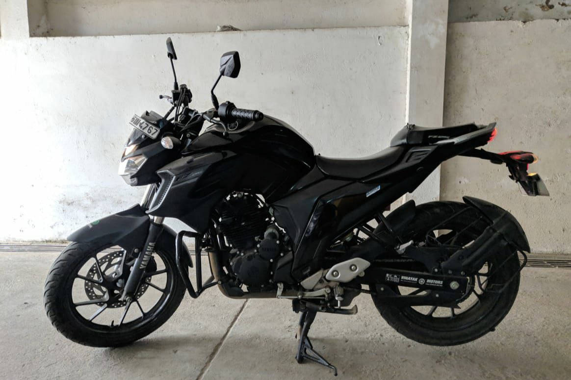 Yamaha FZ25