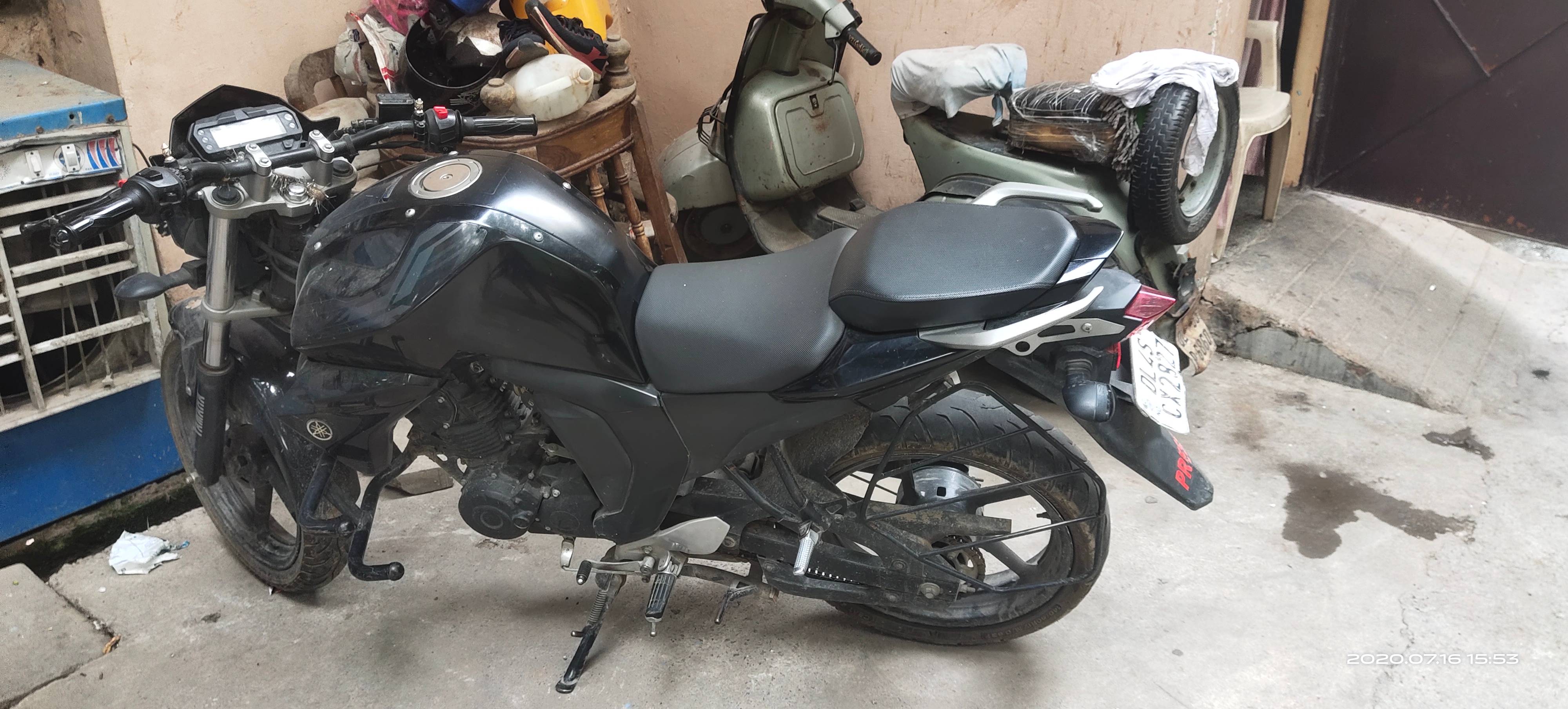 Yamaha FZ S FI (V 2.0) Dual Disc